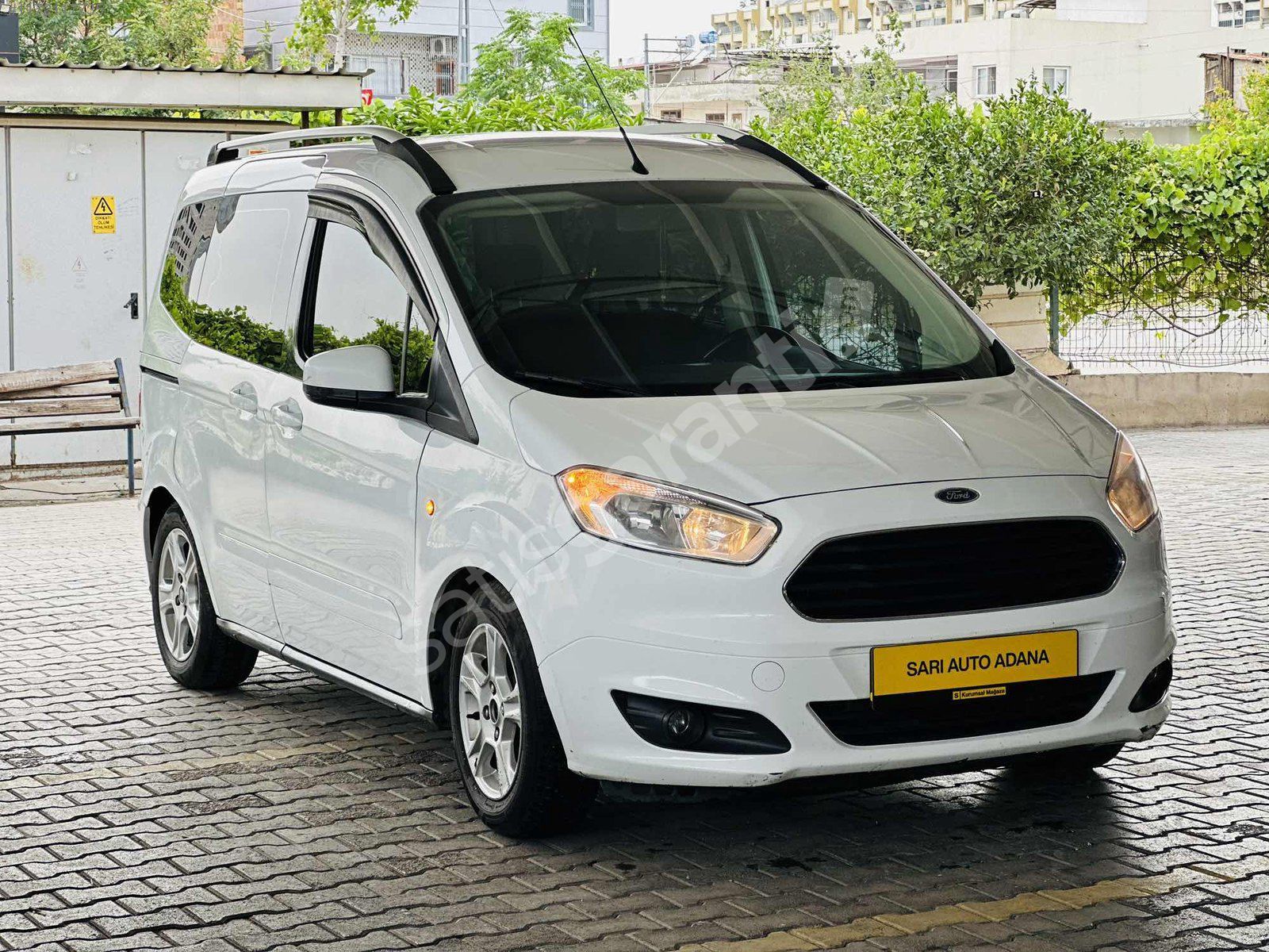 SARI AUTODAN Ford courier