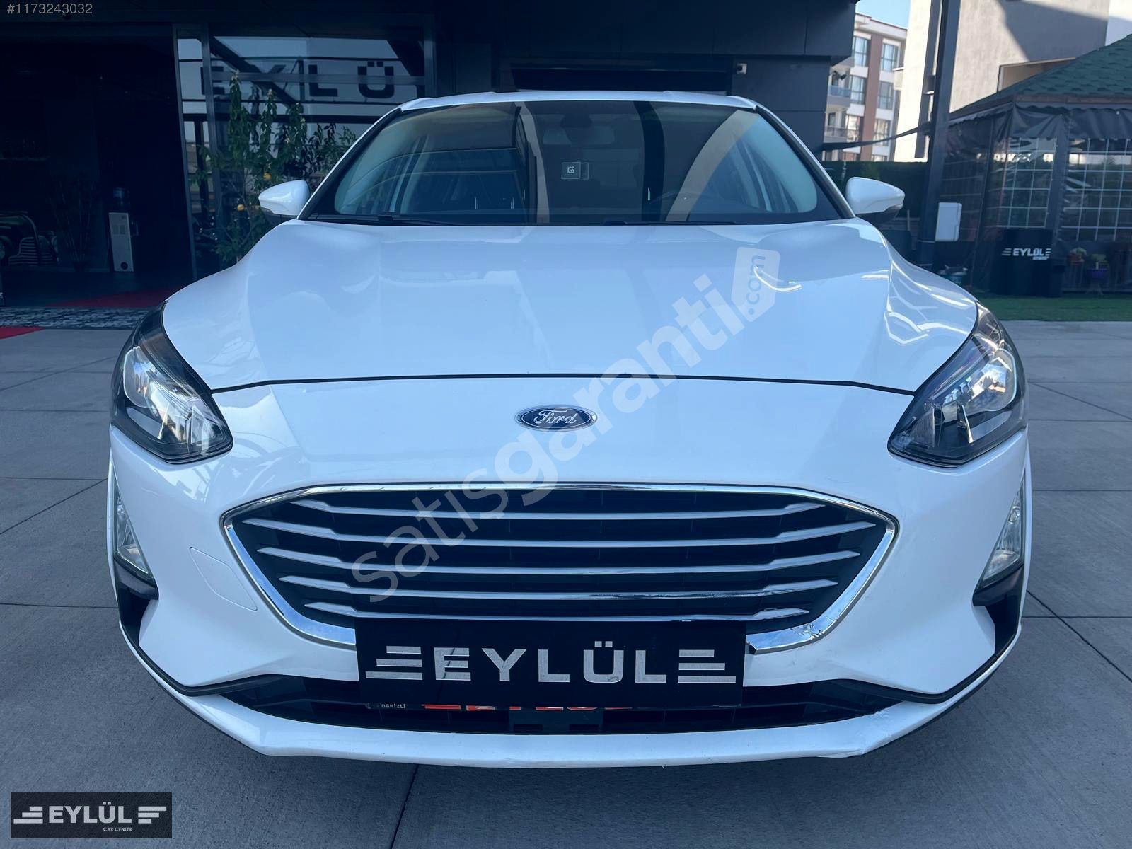 EYLÜL OTOMOTİV'DEN 2020 FORD FOCUS HATASIZ-BOYASIZ