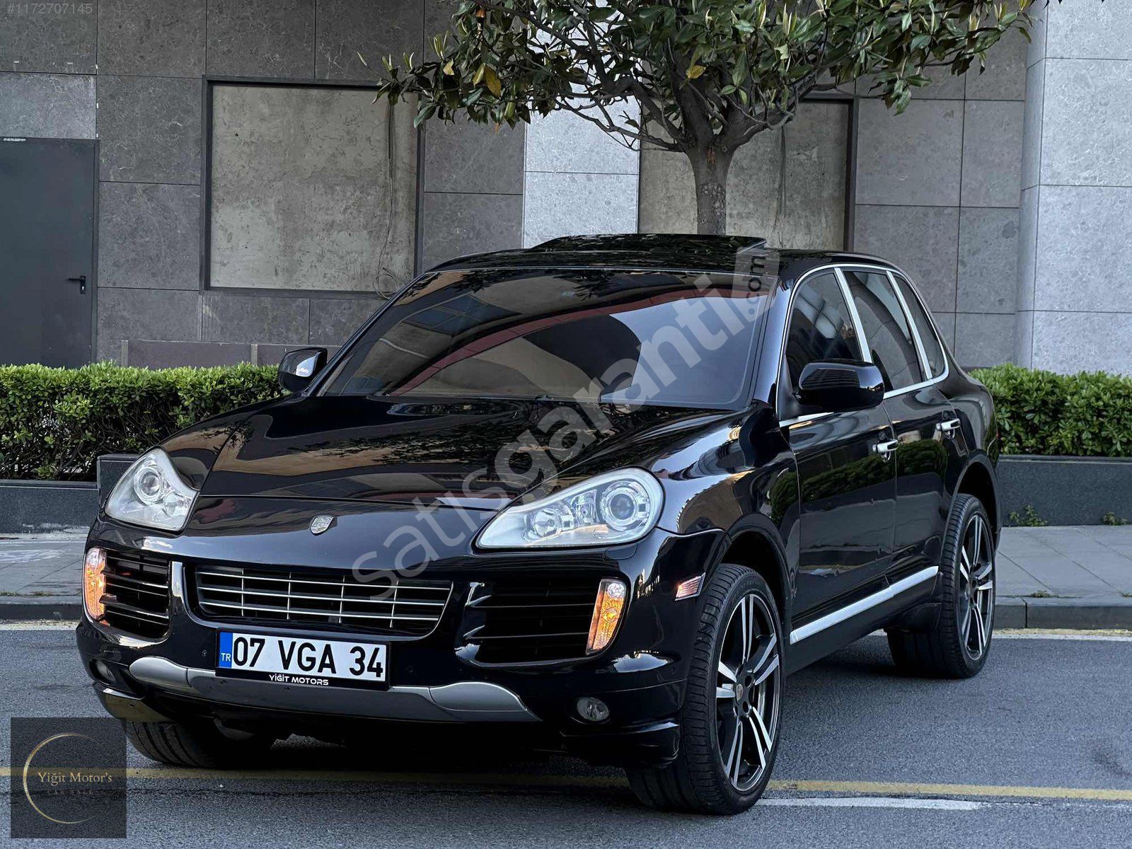 CAYENNE 3.0DİZEL GTS PAKET BAYİ ÇIKIŞ HATASIZ FULL PAKET TABA