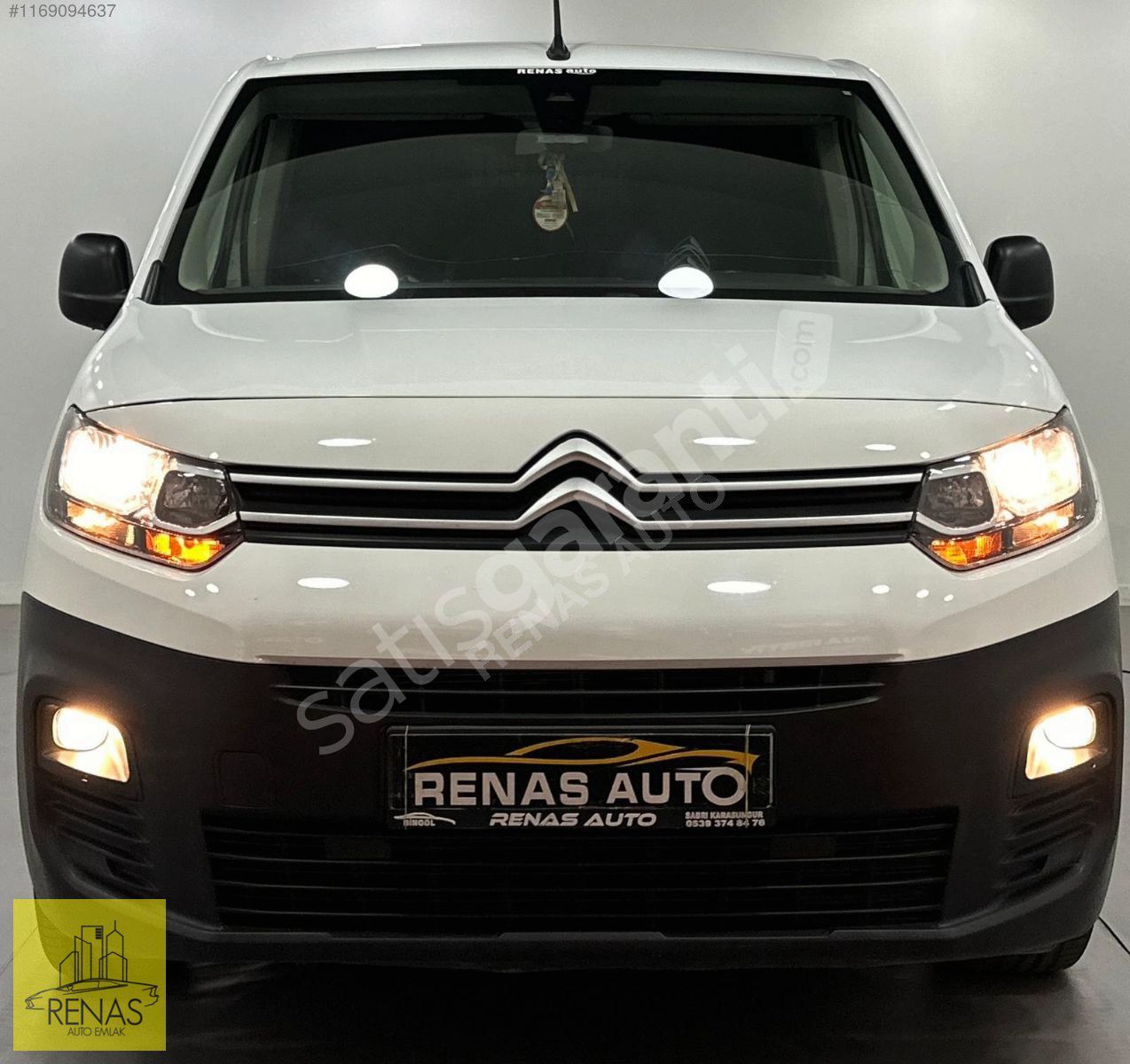 RENAS AUTO'DAN 56 BİNDE HATASIZ İLK ELDEN BERLİNGO