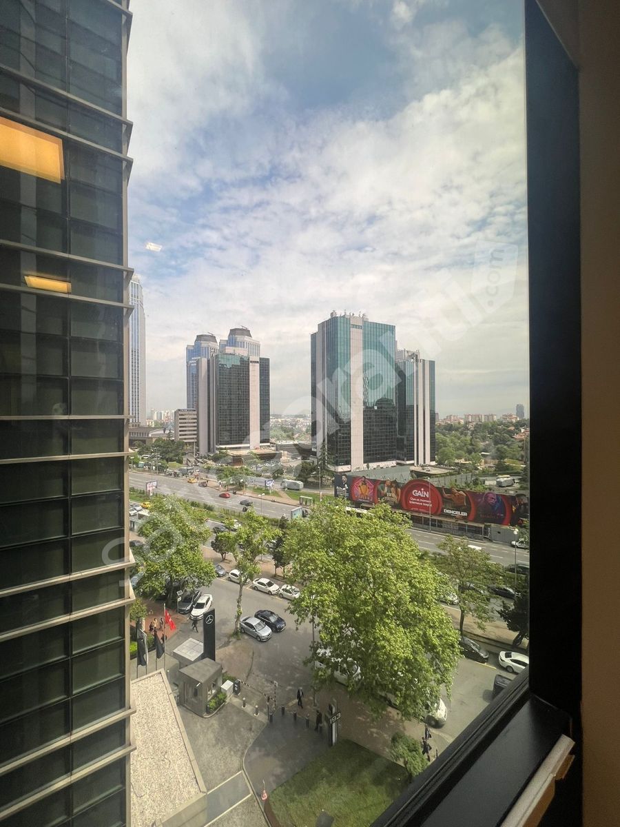 Levent Apa Giz Plaza'da Dekorasyonlu 570 m2 Kiralık Ofis Katı