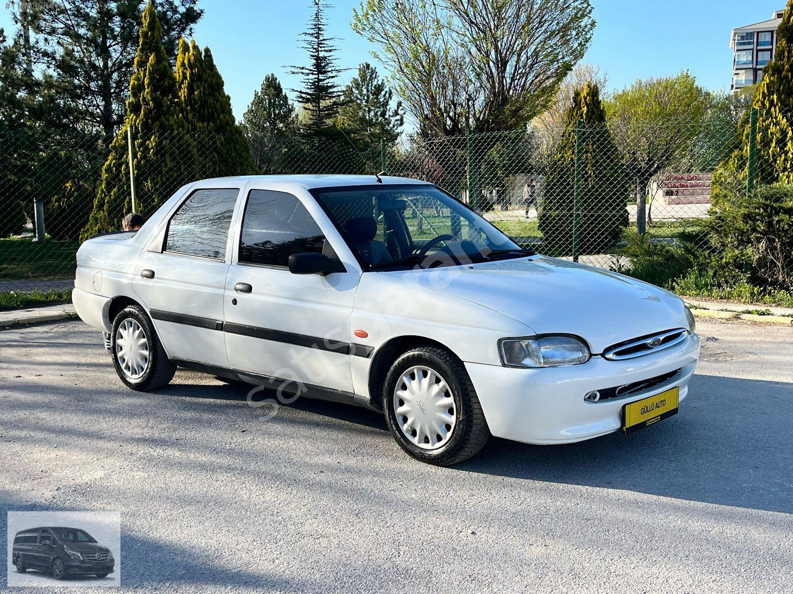 GÜLLÜ OTO DAN 1998 FORD ESCORT 1.6 CLX KARTA 12 TAKSİT İMKANI