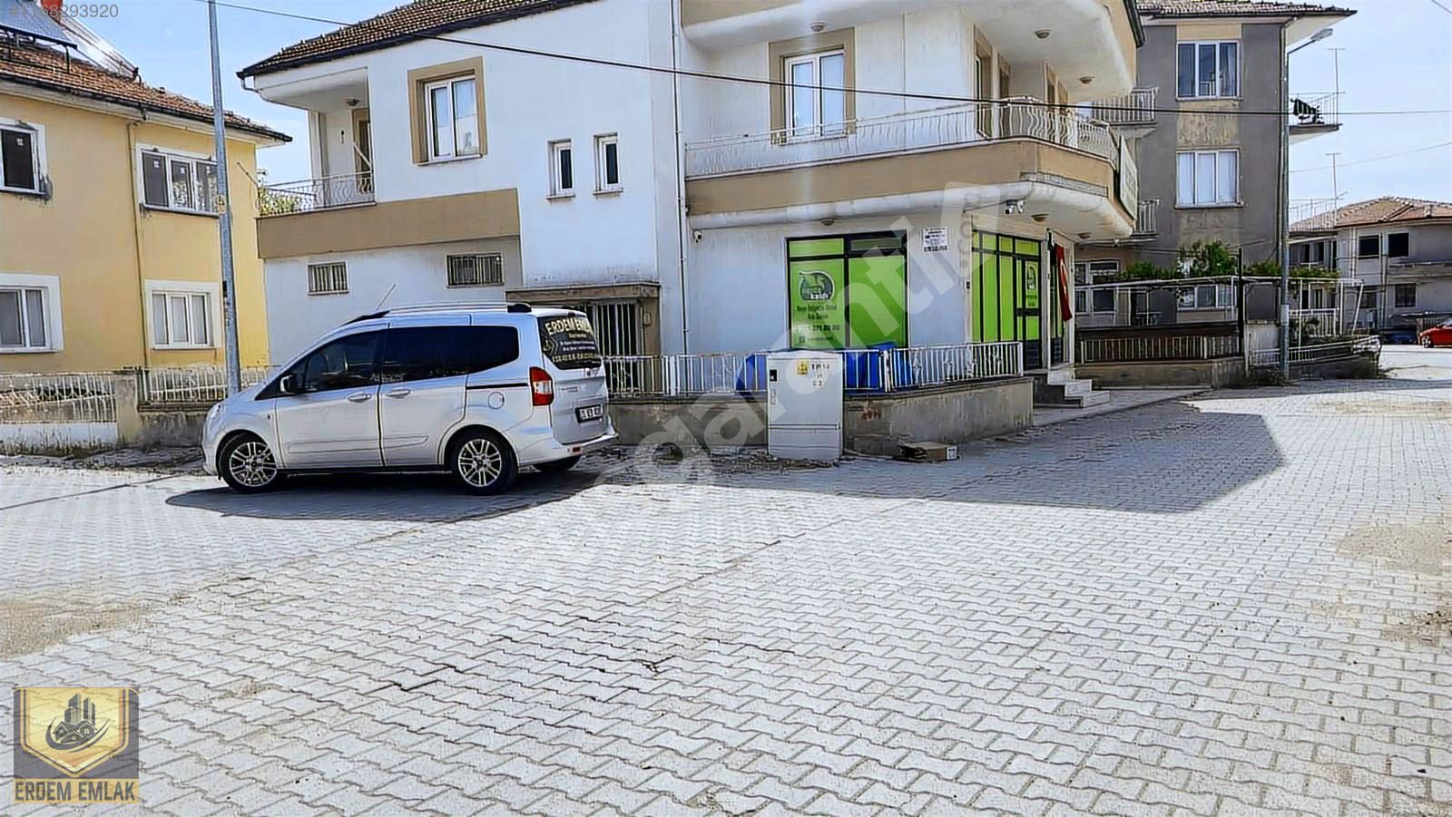 Erdem Emlak tan satılık dükkan ve daire