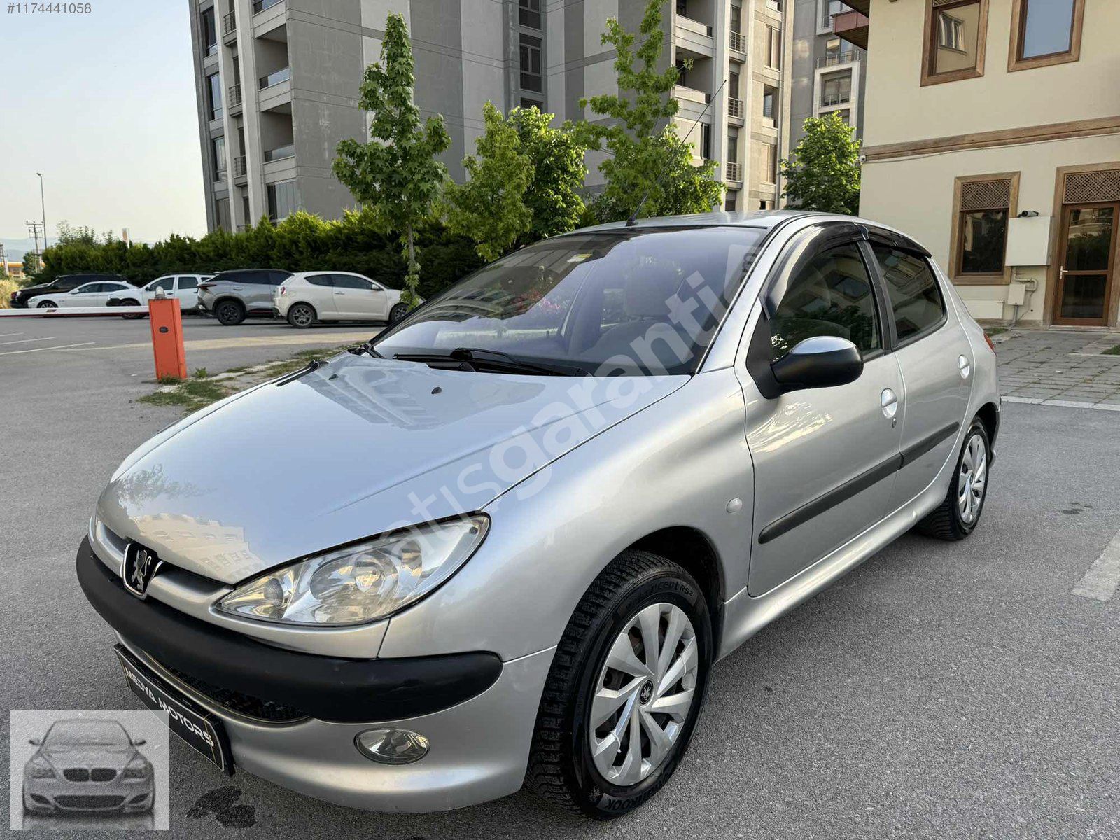 MEDYA MOTORS 2003 PEUGEOT 206 165.000KM TAM OTOMATİK VİTES