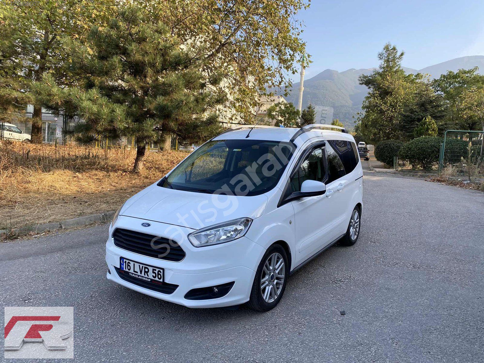 YILMAZLAR GROUP'DAN 2015 FORD TOURNEO CORİER 1.6 TİTANİUM PLUS