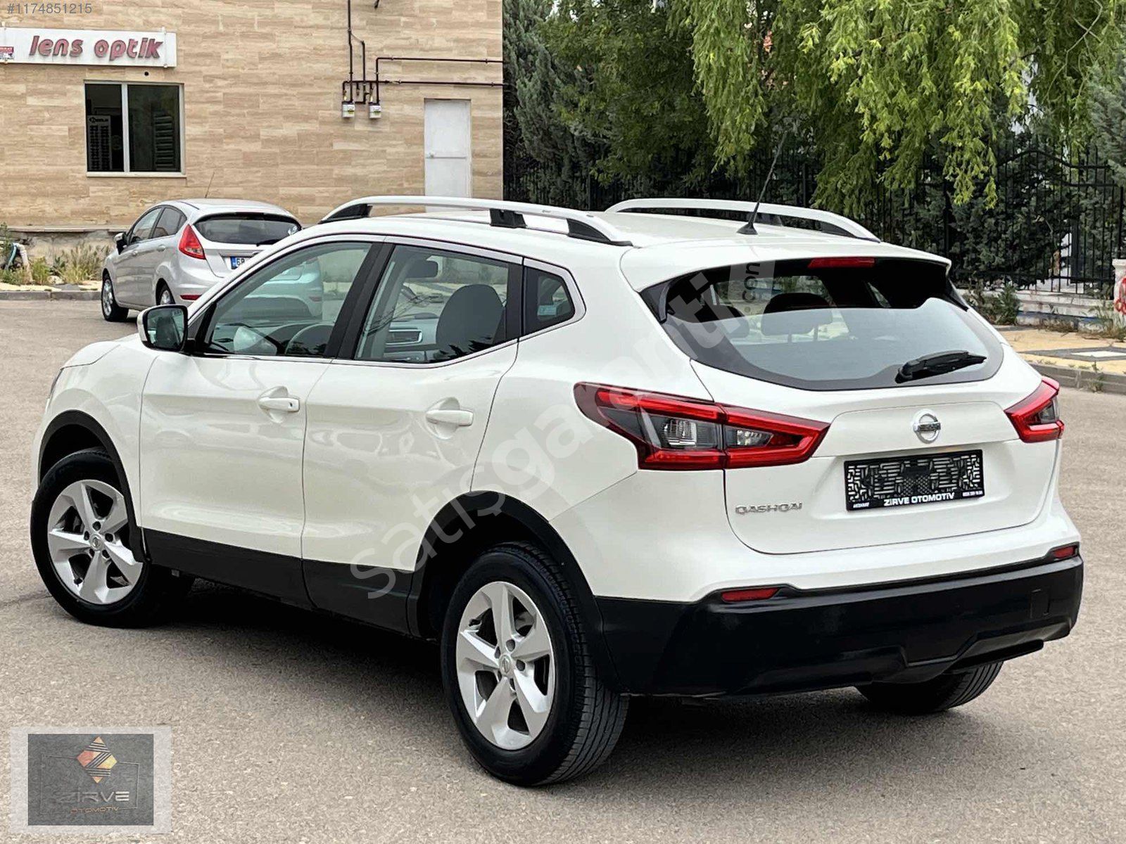ZİRVEDEN 2018 QASHQAİ OTOMATİK 130KM HATASIZ EMSALSİZ