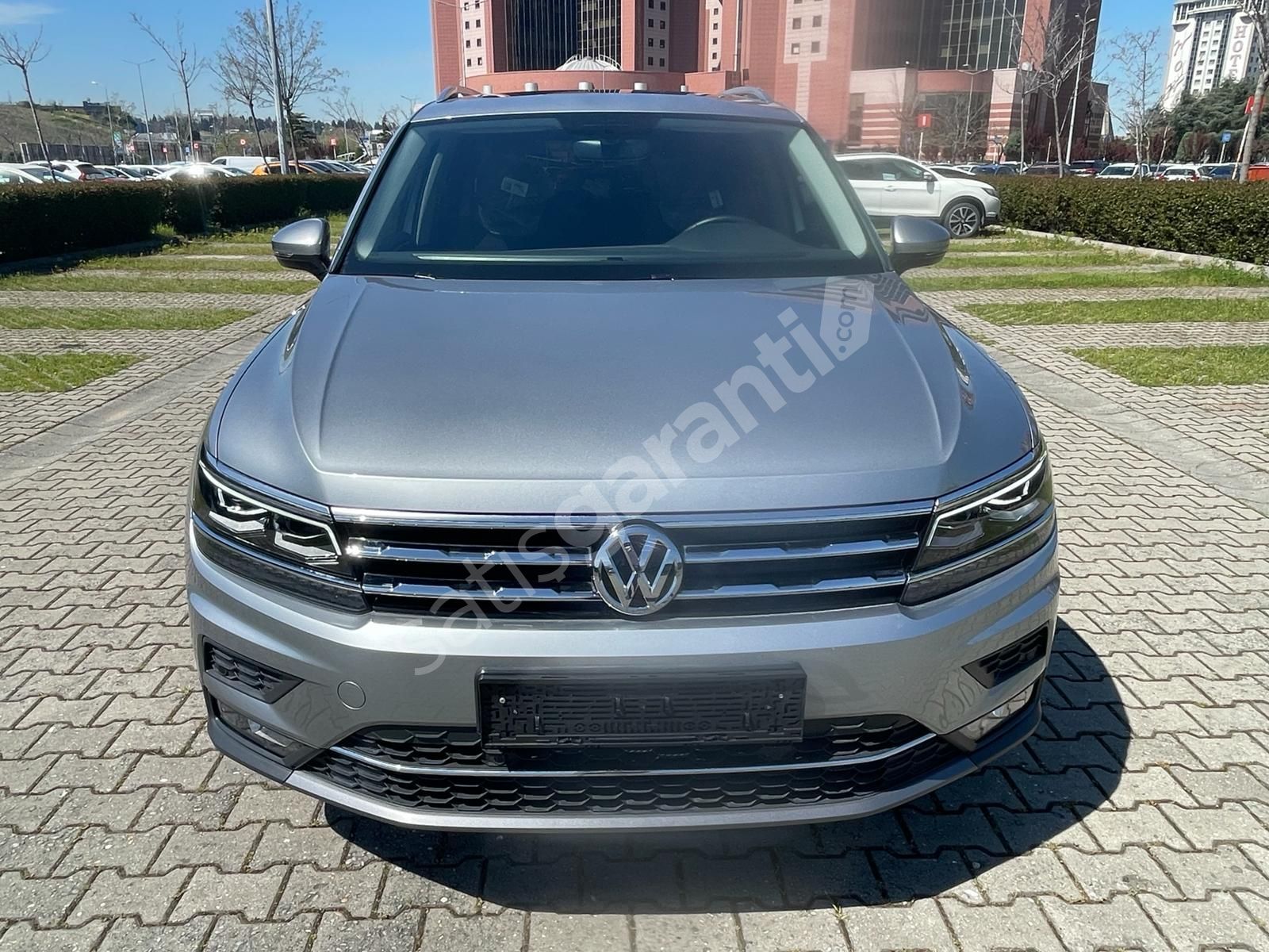 Sahibinden Satılık %18 KDV li 2021 Model Volkswagen Tiguan 1.5 Benzinli DSG