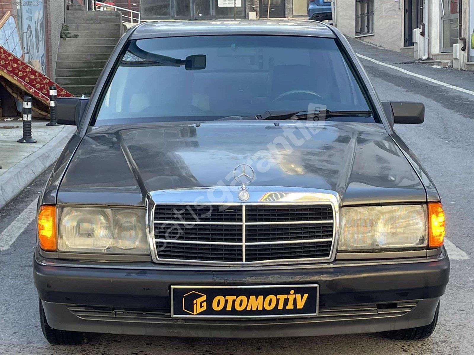İG OTOMOTİV'DEN 1985 MODEL MERCEDES BENZ 190 D