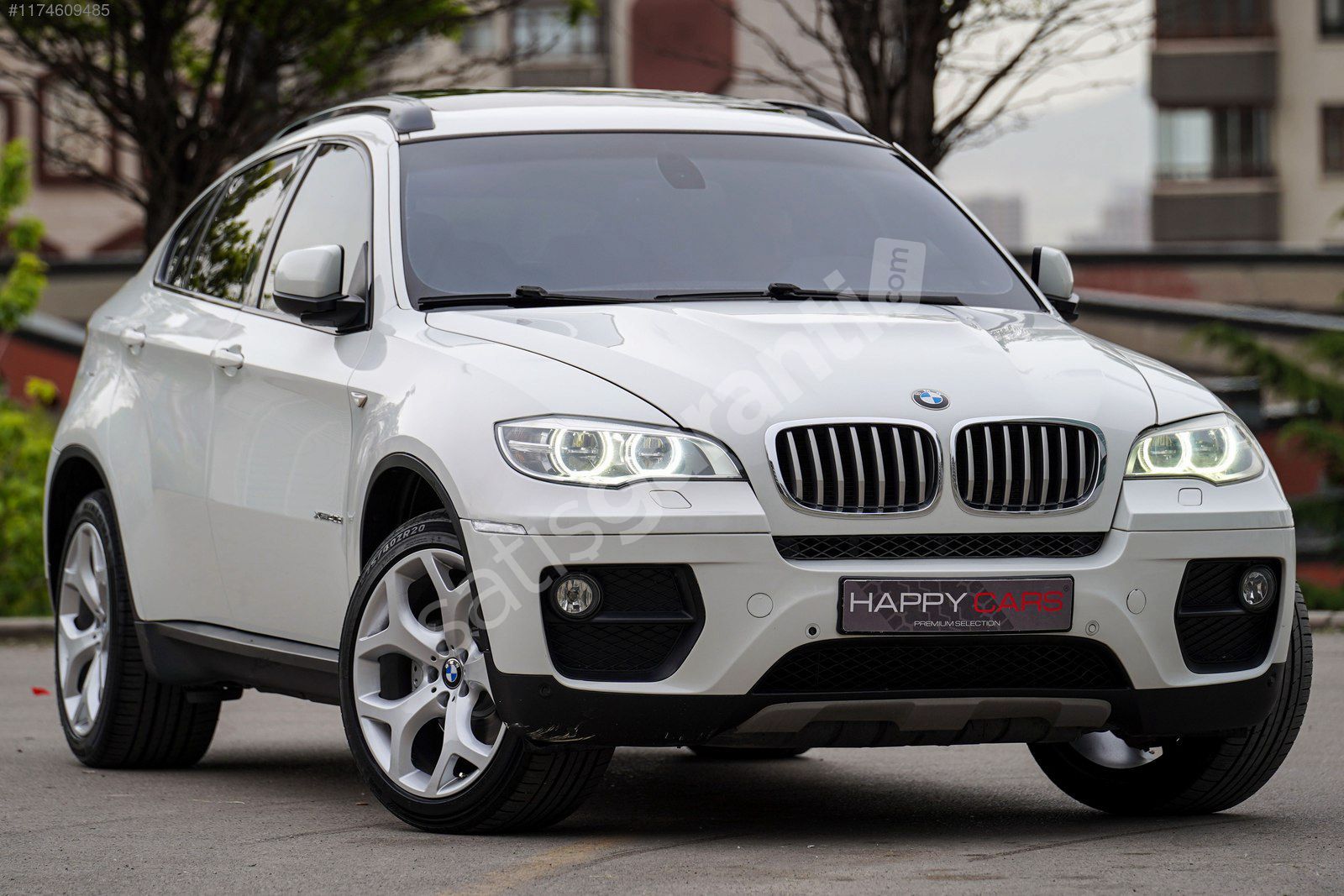 2013 X6 4.0D / BAYİ ÇIKIŞLI / MAKYAJLI / NBT iD6 / HARMAN CARDON