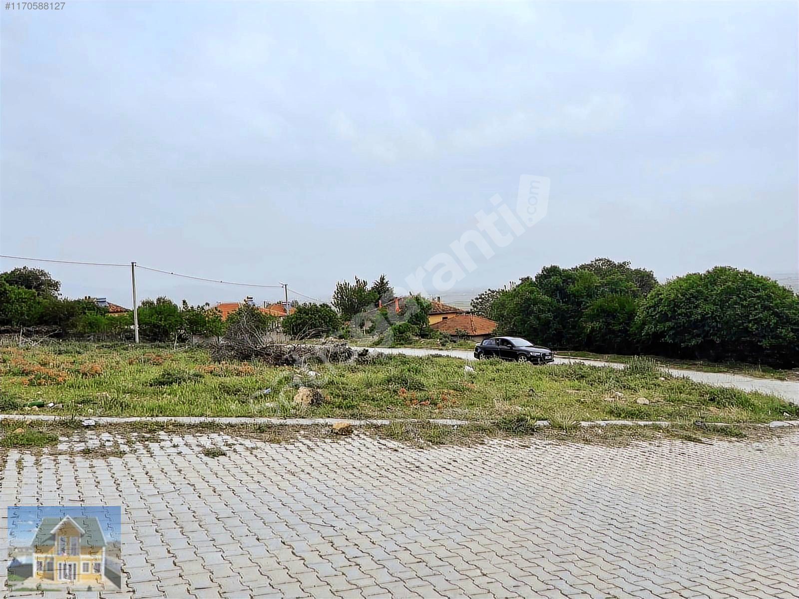 İLÇE MERKEZİNE 5 DK LIK MESAFEDE KONUT İMARLI MANZARALI ARSA