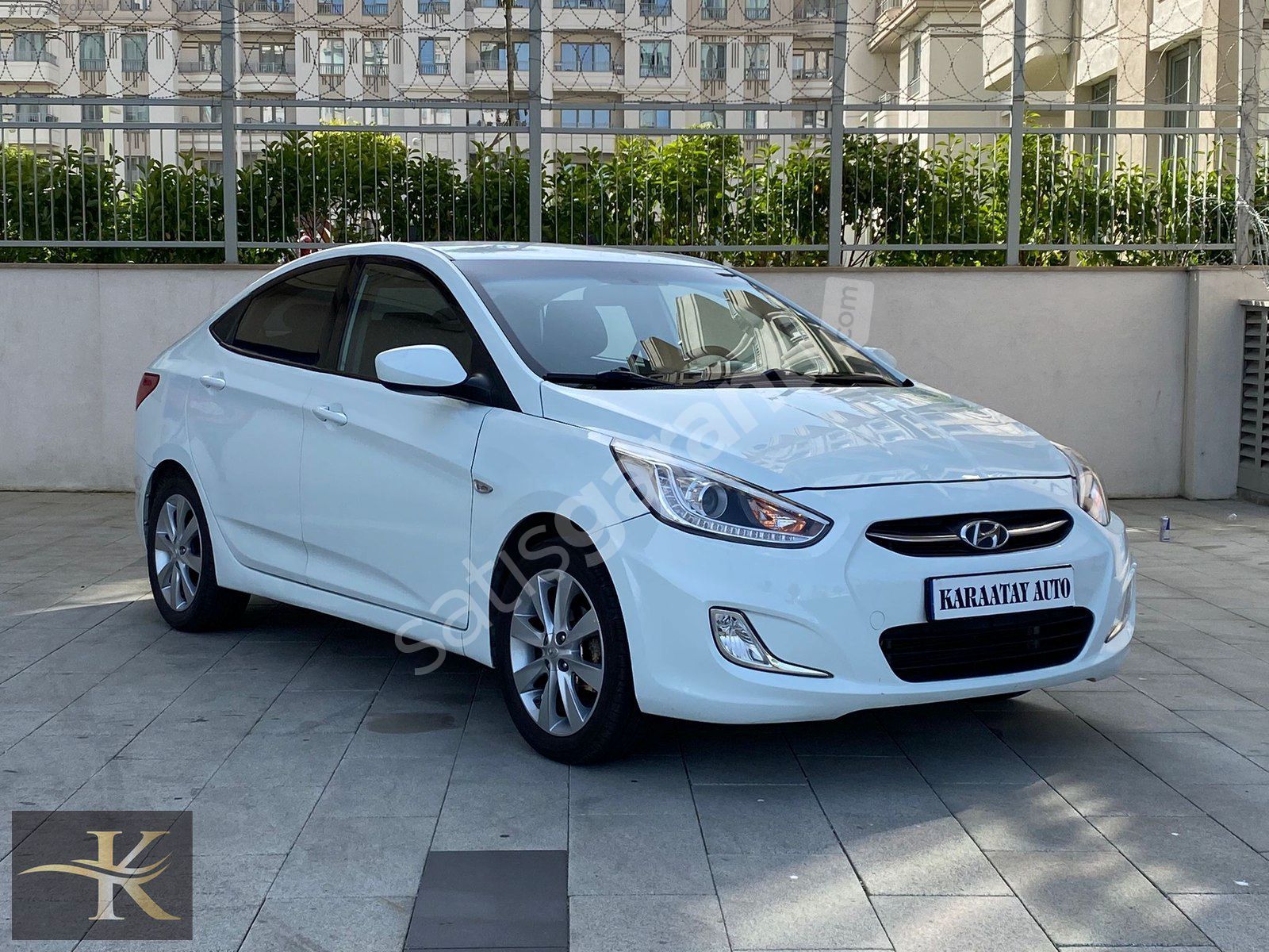 KARAATAY AUTO'DAN TERTEMİZ HYUNDAİ ACCENT BLUE