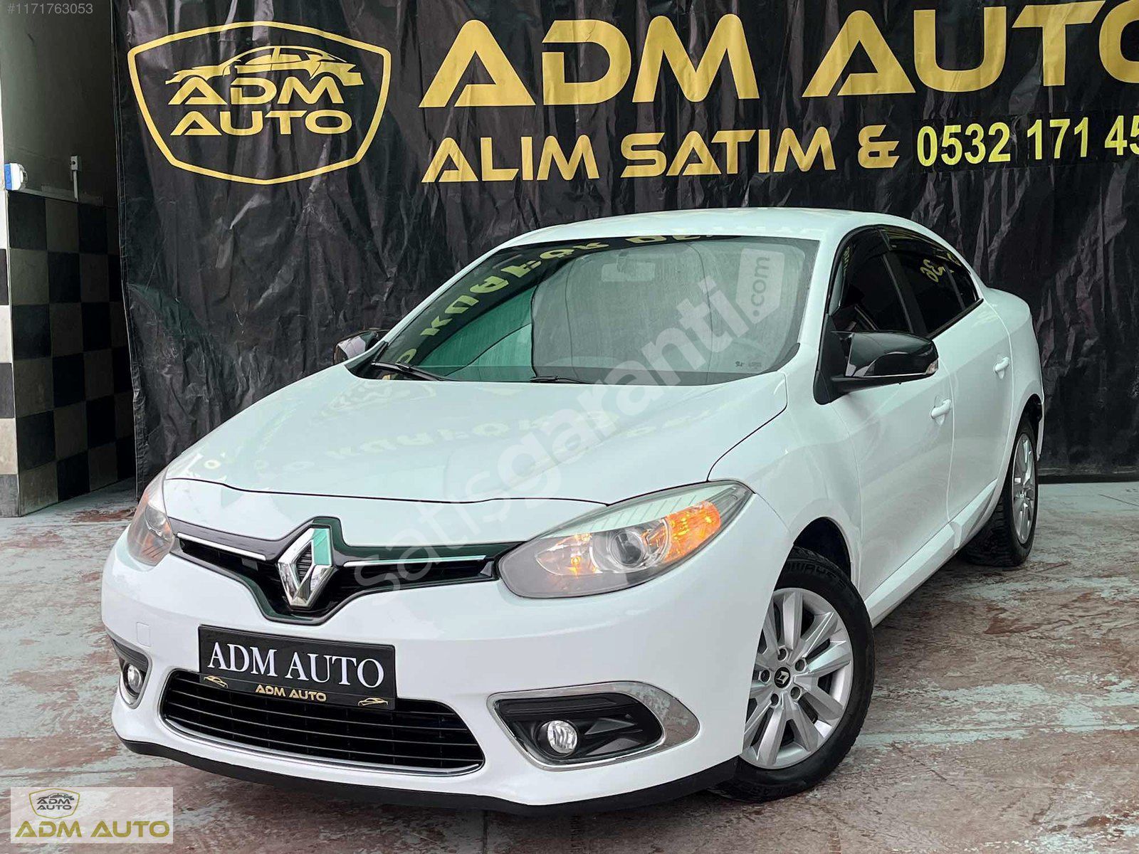 ADM AUTO-2015 HATASIZ BOYASIZ 53 BİN KM FLUENCE 1.5 DCİ