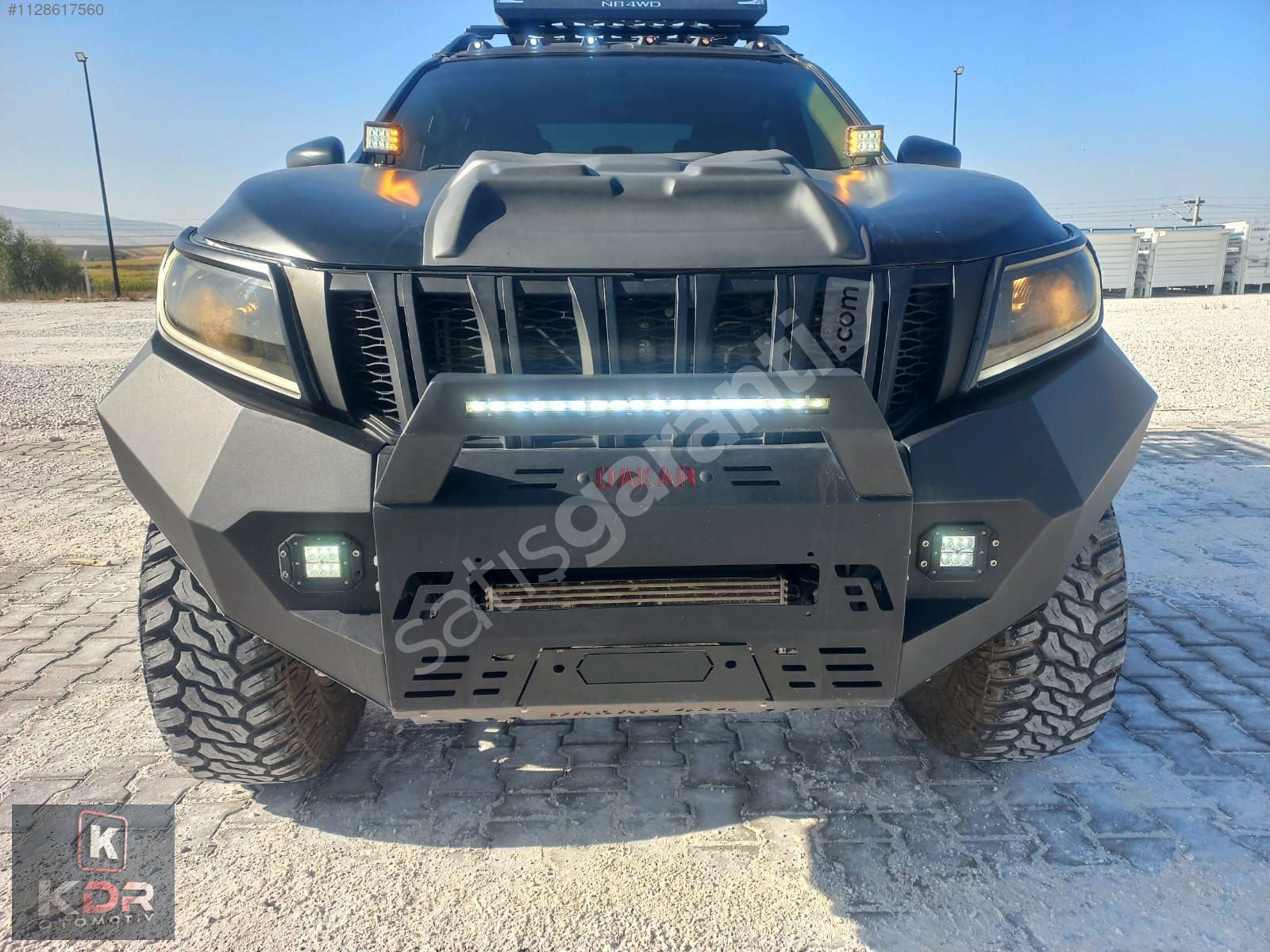 2016 MD. NAVARA 4X4 VISIA