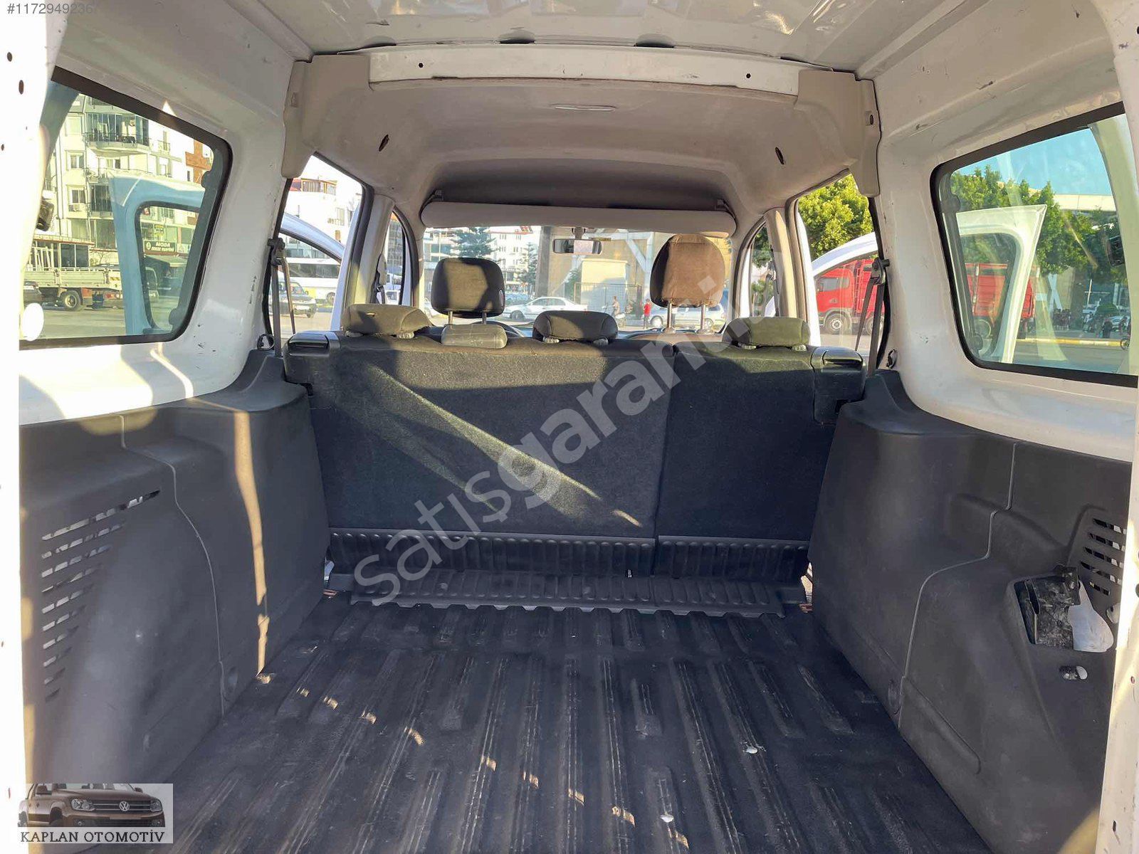 2014 MODEL MAXİ KOLTUKLU KLİMALI ORJINAL KANGOO