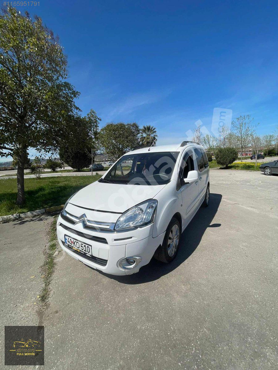 ZİRVE OTODAN 2012 Citroen Berlingo