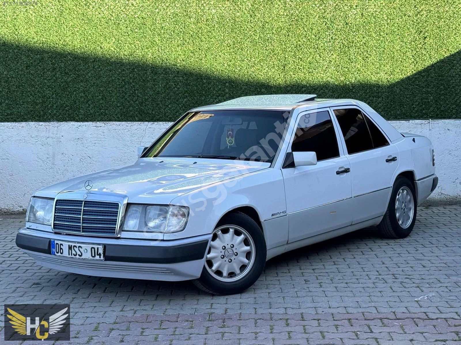 HARUN ÇAPUTCU MOTORS'DAN 1991 MODEL MERCEDES-BENZ 200 E MANUEL