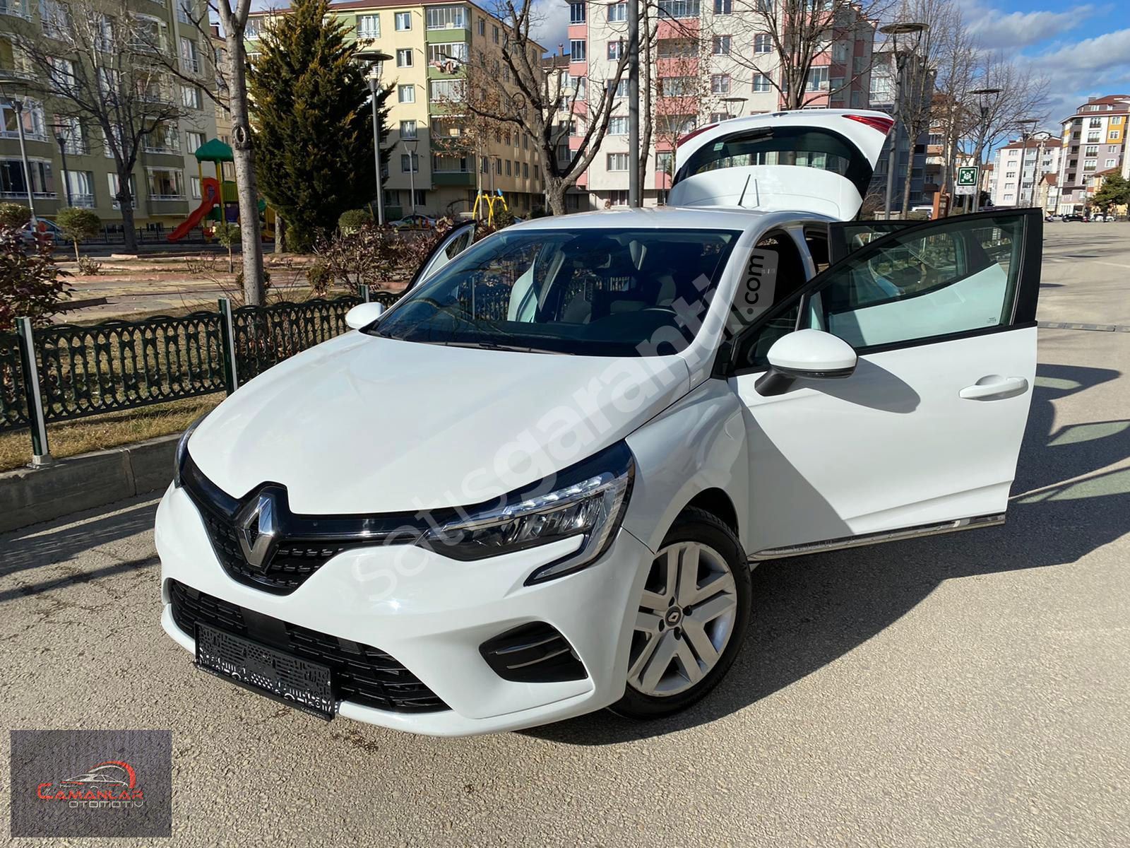 ÇAMANLAR 2020 MODEL 85,000 KM Clio 1,3TCe Touch EDC