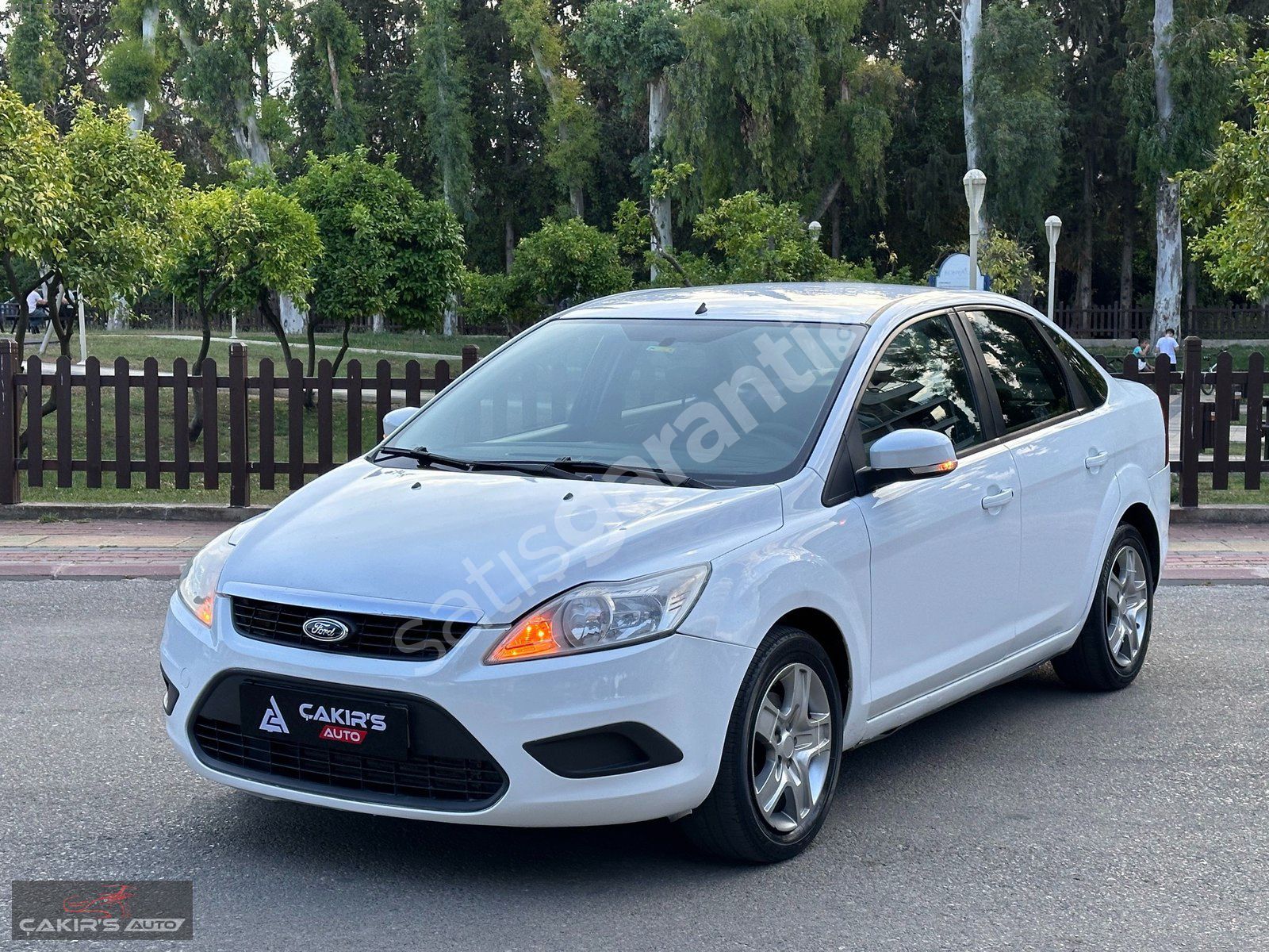 * 2010 MODEL FOCUS TREND X TAVAN-KAPUT-BAGAJ BOYASIZ *