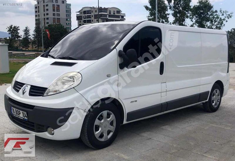YILMAZLAR GROUP'DAN 2014 MODEL RENAULT TRAFİC 2.0 PANELVAN