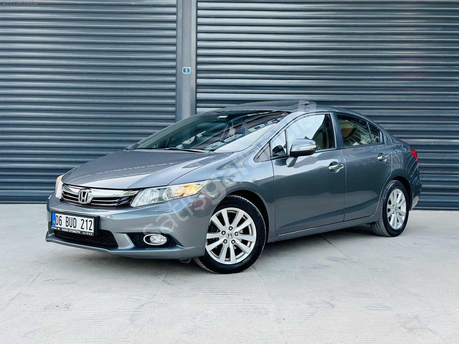 HAKKI OTO'DAN 2013 1.6 BENZİN LPG ELEGANCE HONDA CIVIC