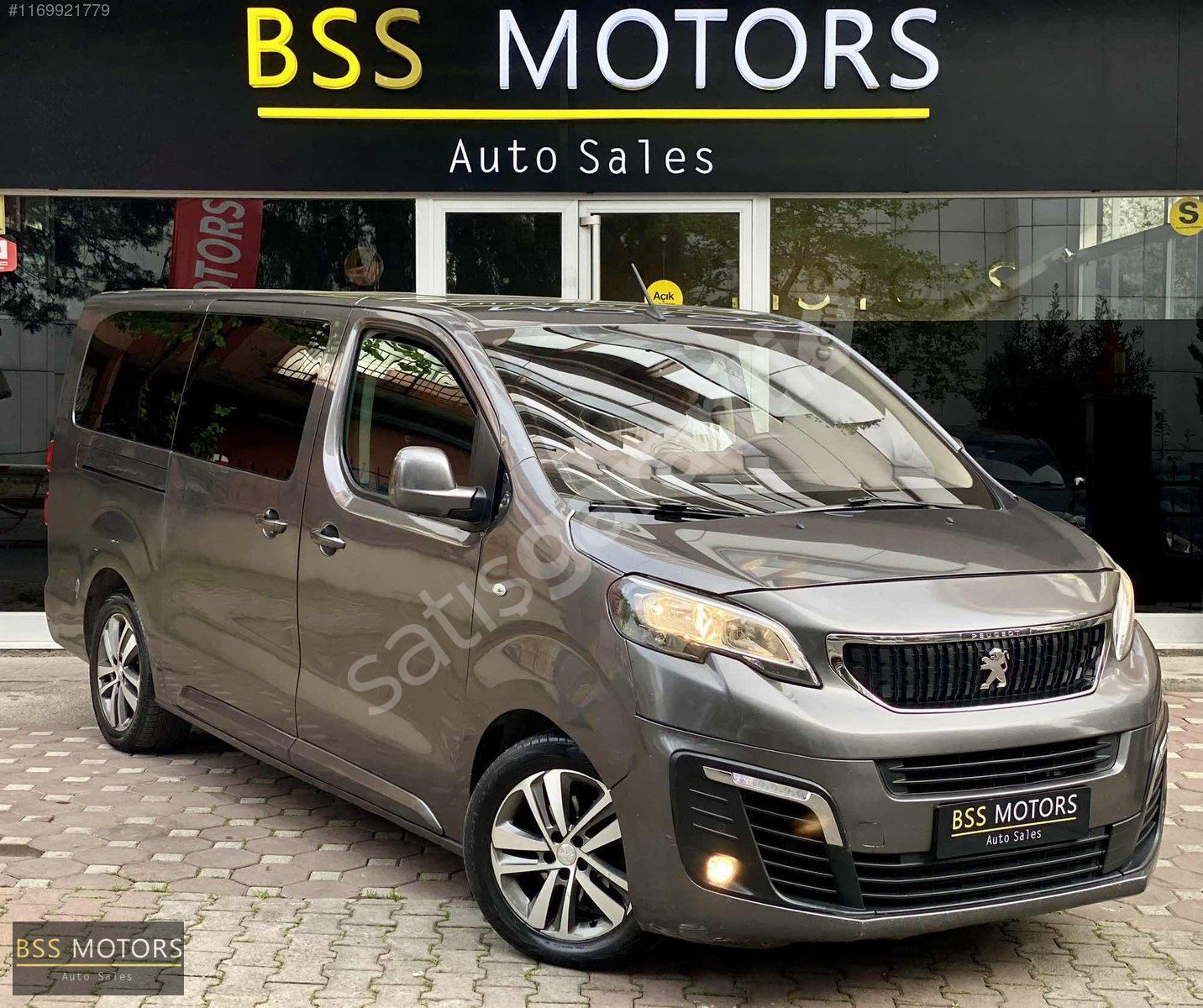 -BSS MOTORS-2017 8+1 OTOMOBİL RUHSATLI DİZEL OTOMATİK EAT6 !