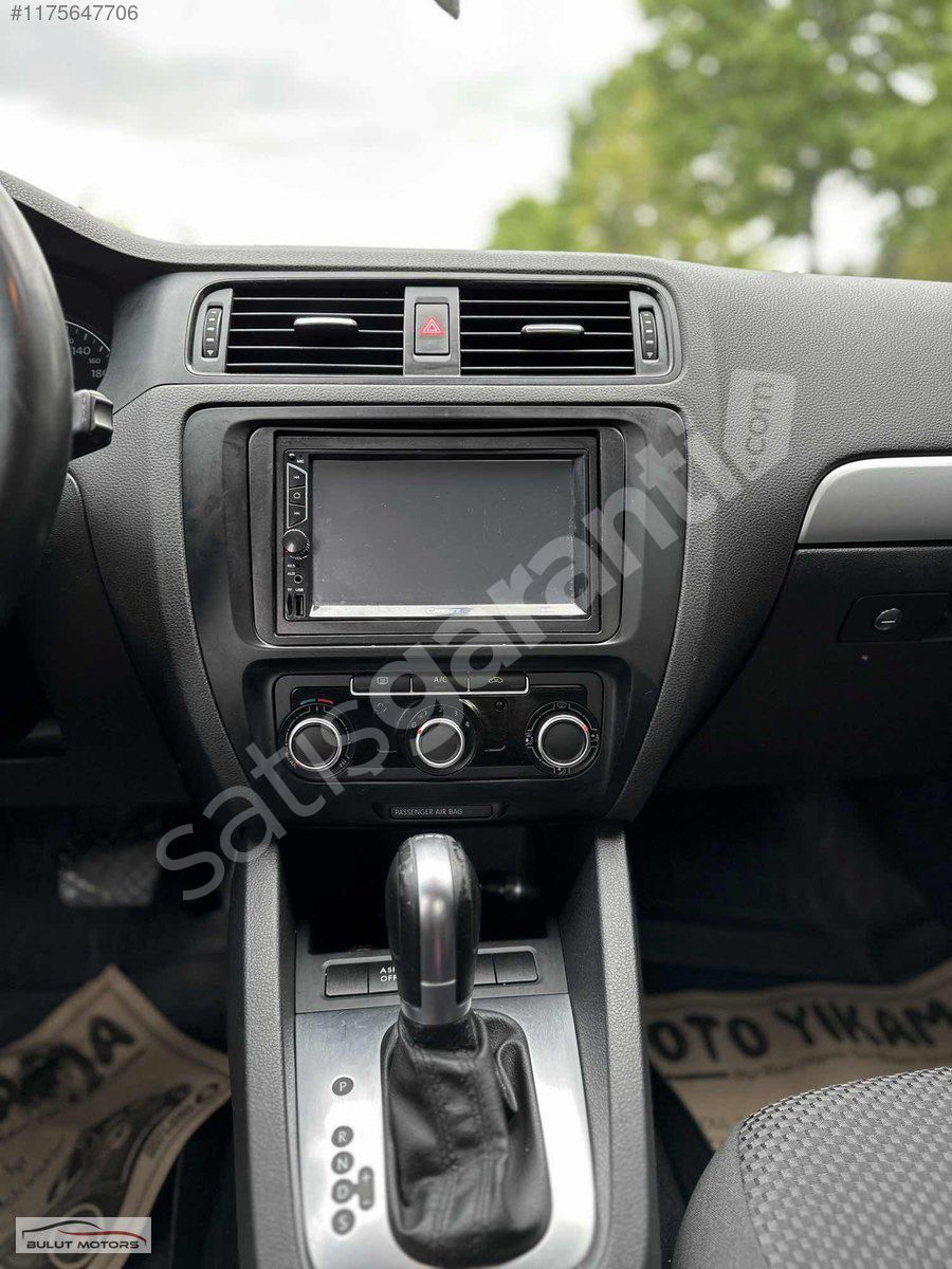 2014 VW JETTA 1.6 DİZEL OTOMATİK HATASIZ %20 PEŞİN 36 TAKSİT