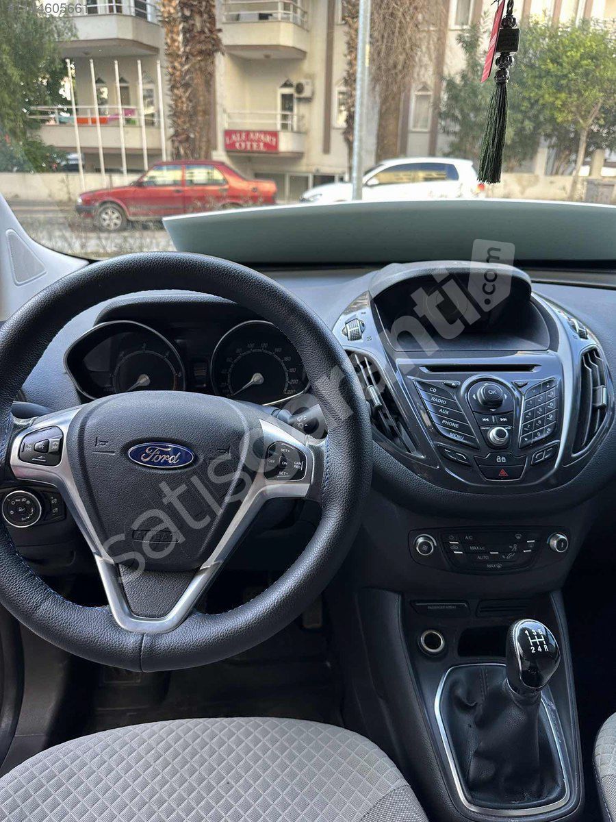 ÖZDEMİR AUTO MOTORS SUV VE OTOMOBİL TAKASLI
