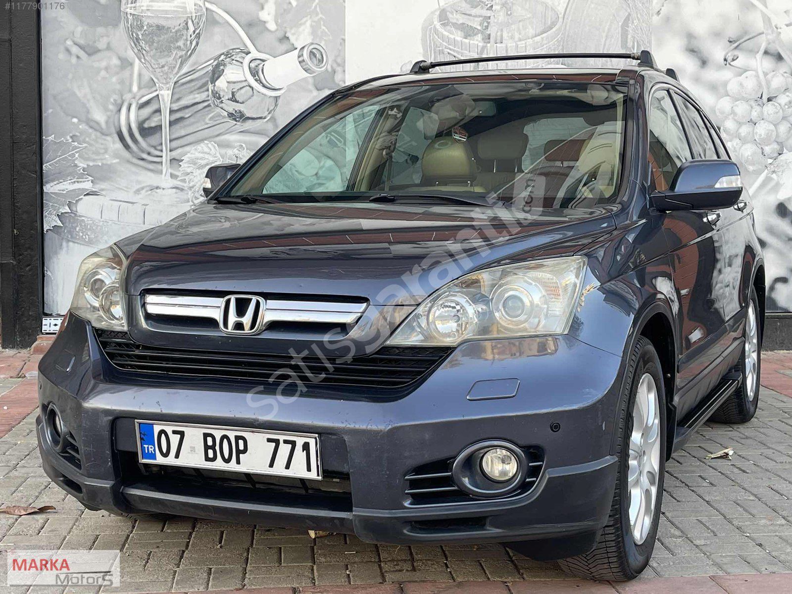 MARKA MOTORS HONDA CRV HATASIZ 4X4 EXECUTİVE 165 BİN PEŞİN 24 AY