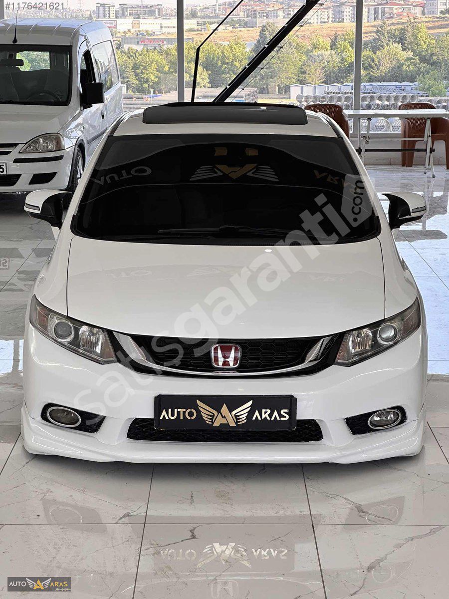 AUTO ARAS 2015 CİVİC 200 BİNDE OTOMATİK