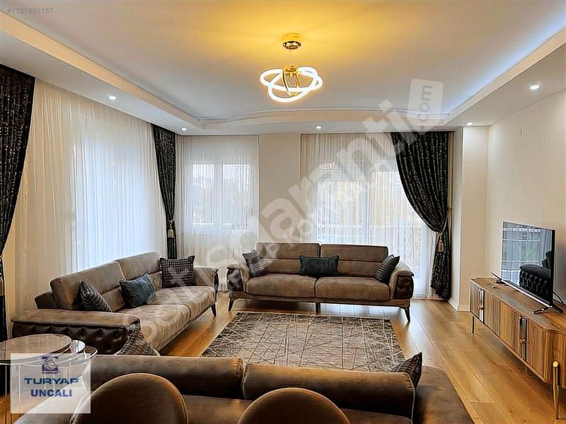 KONYAALTI UNCALIDA HVZ. GÜV. SİTEDE SATILIK 3+1 DAİRE