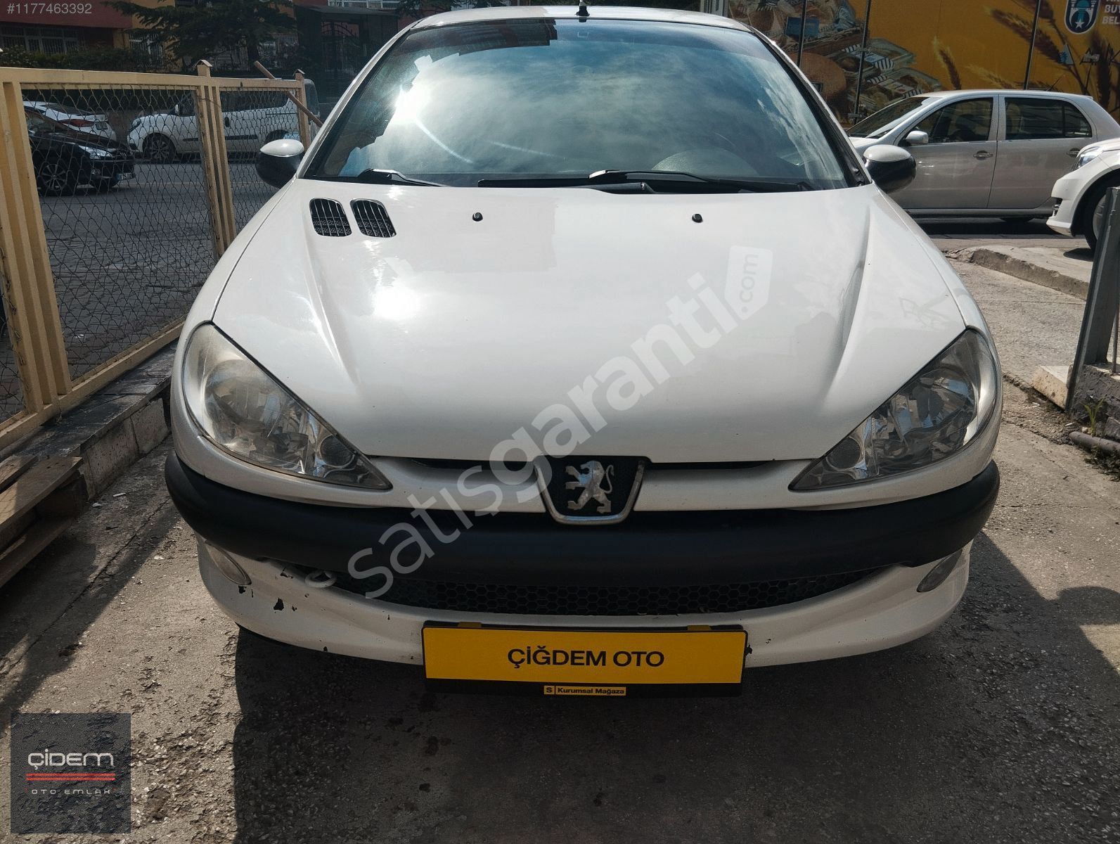 ACİL FIRSAT ARACI 2007 PEUGEOT 206 MUAYENELİ TAKSİT İMKANI