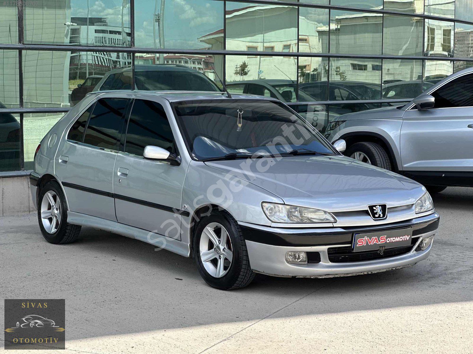 SİVAS OTOMOTİVDEN FIRSAT ARACI OTOMATİK 306 SUNROF