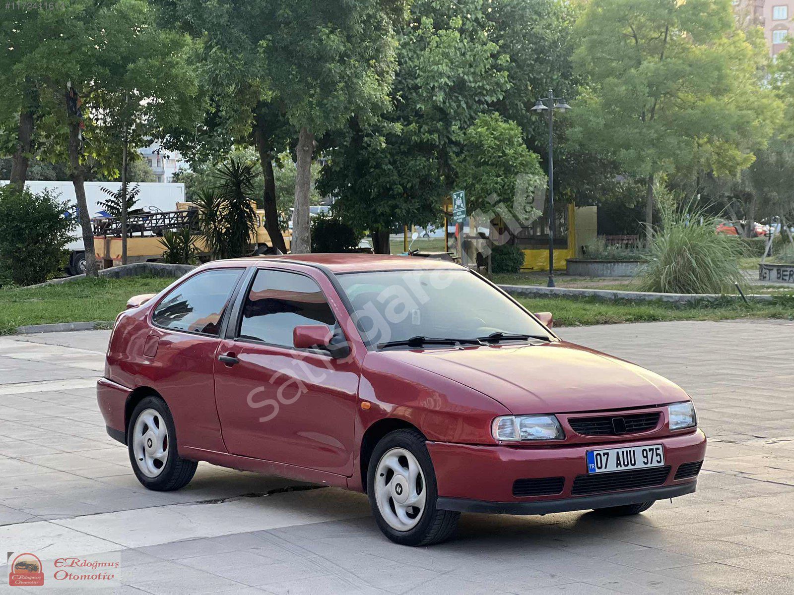 ERDOĞMUŞ'DAN 1999 SEAT 1.6İ SX KLİMALI MOTOSİKLET İLE TAKAS OLUR
