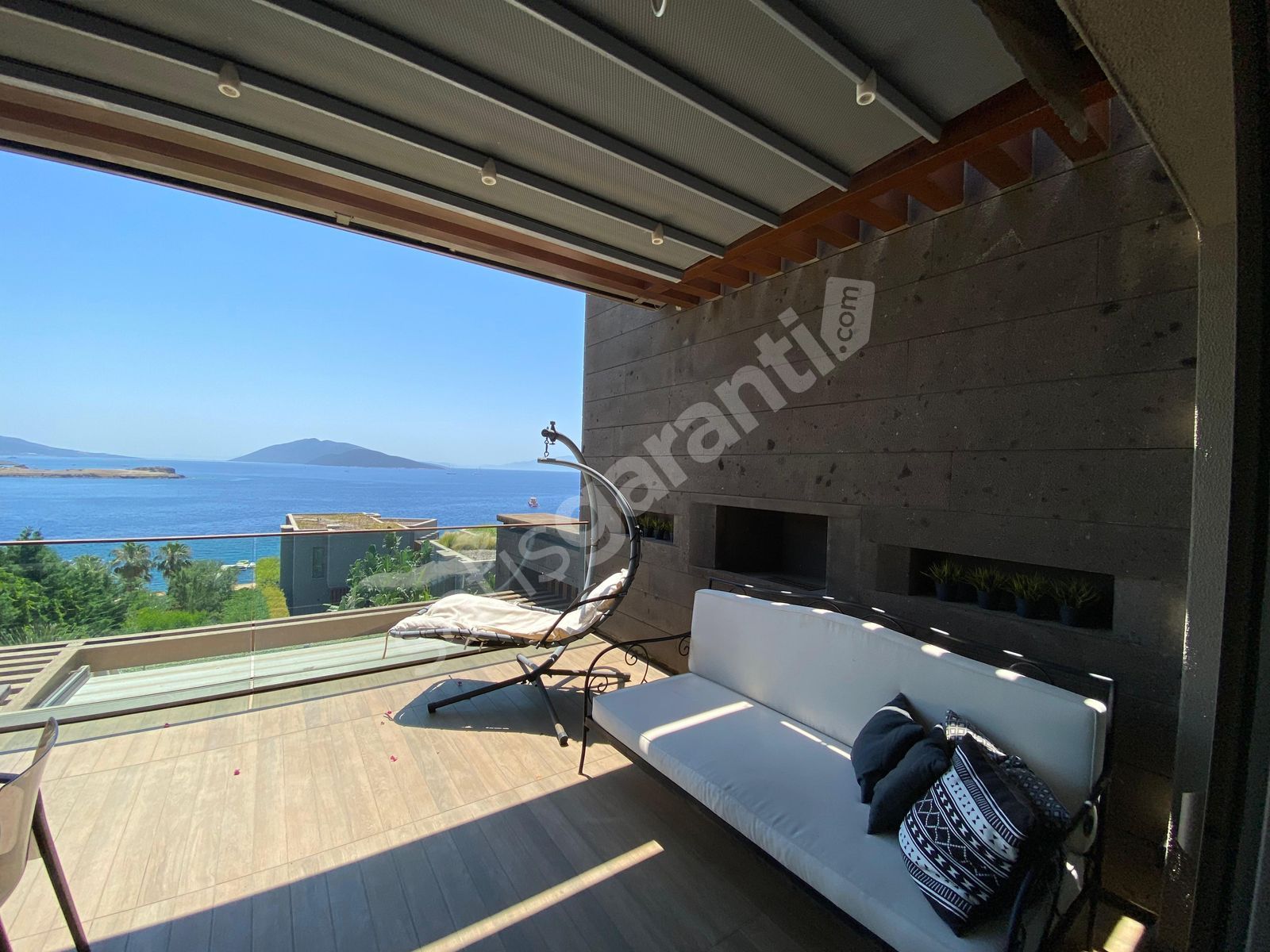 BODRUM BİTEZ CARESSE RESIDENCE DA DENİZ MANZARALI 2.5+1 SATILIK