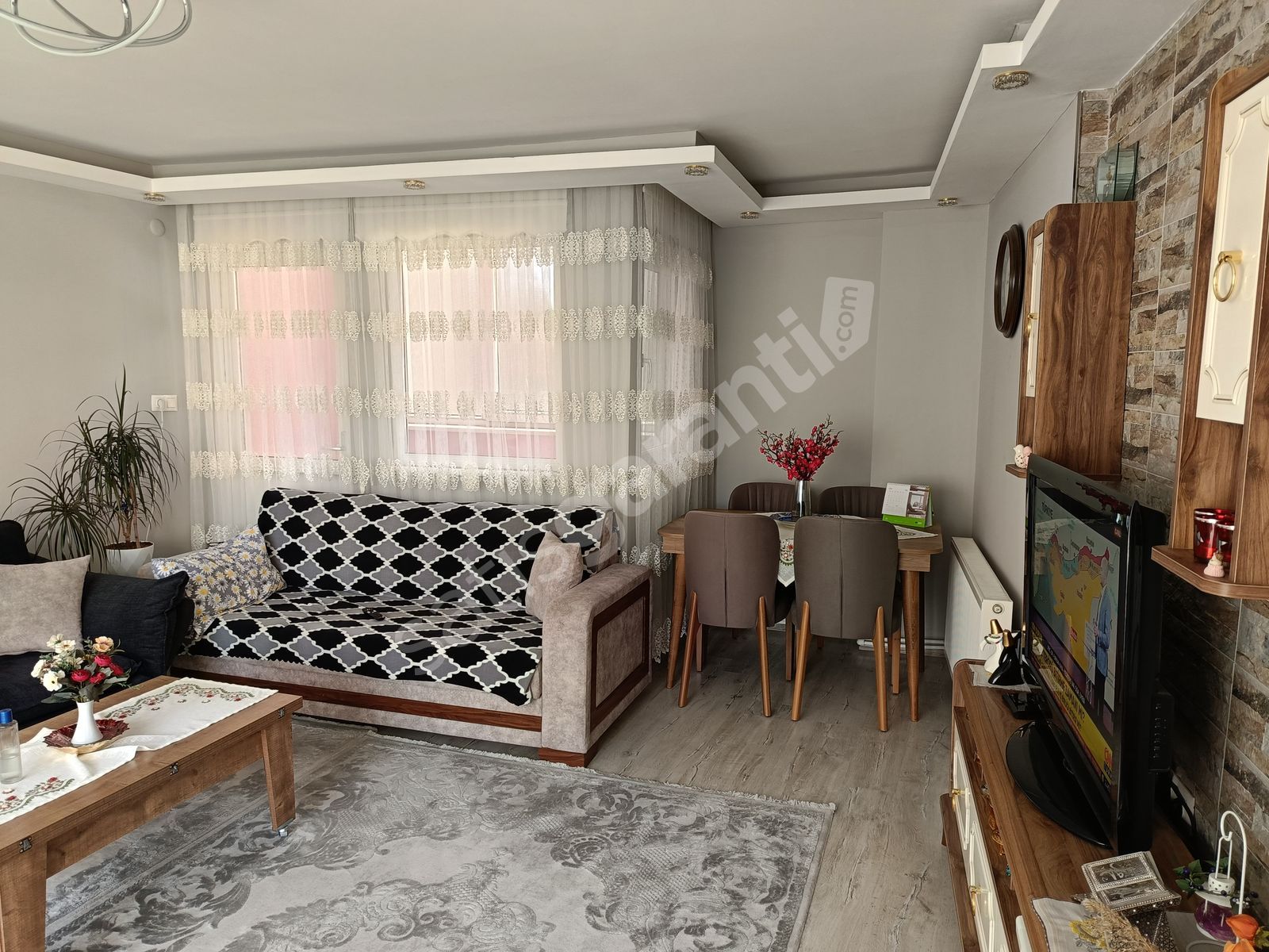Bursa Yıldırım Derebahçe Davutkadı mhde satılık tripleks müstakil ev