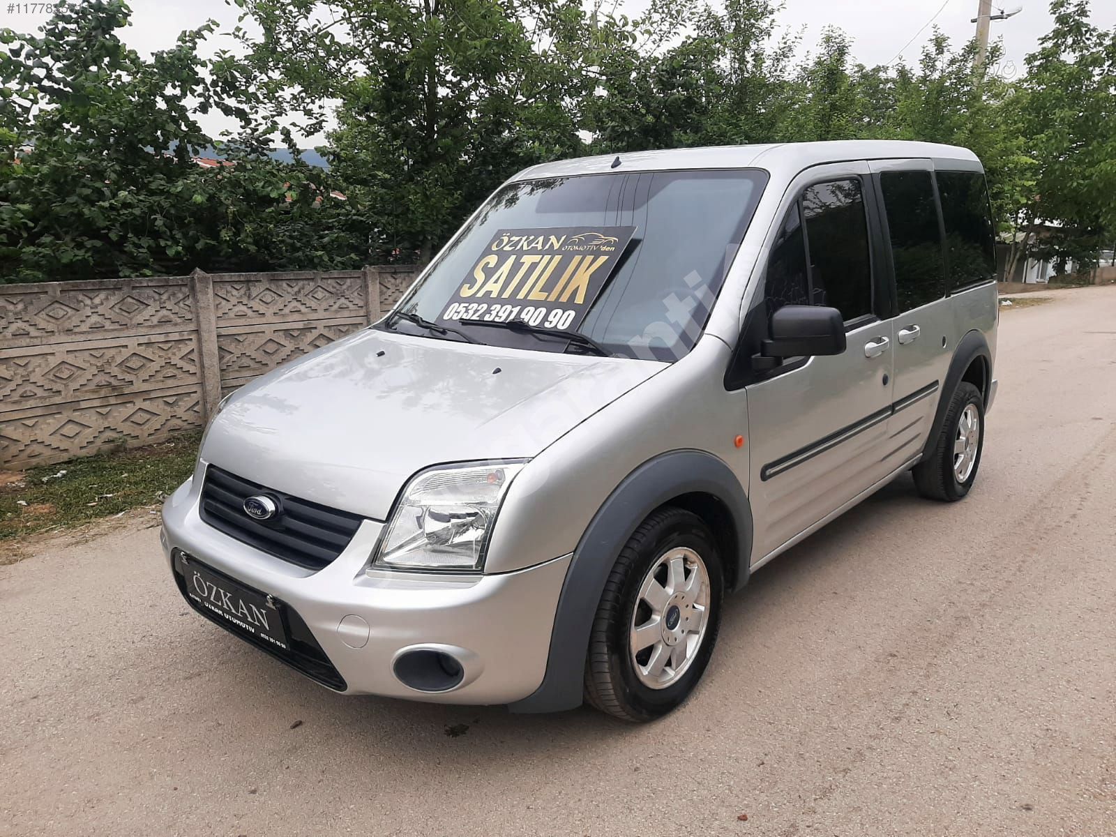 ÖZKAN OTOMOTİV DEN 2012 CONNECT 1.8 TCDI 90 LIK