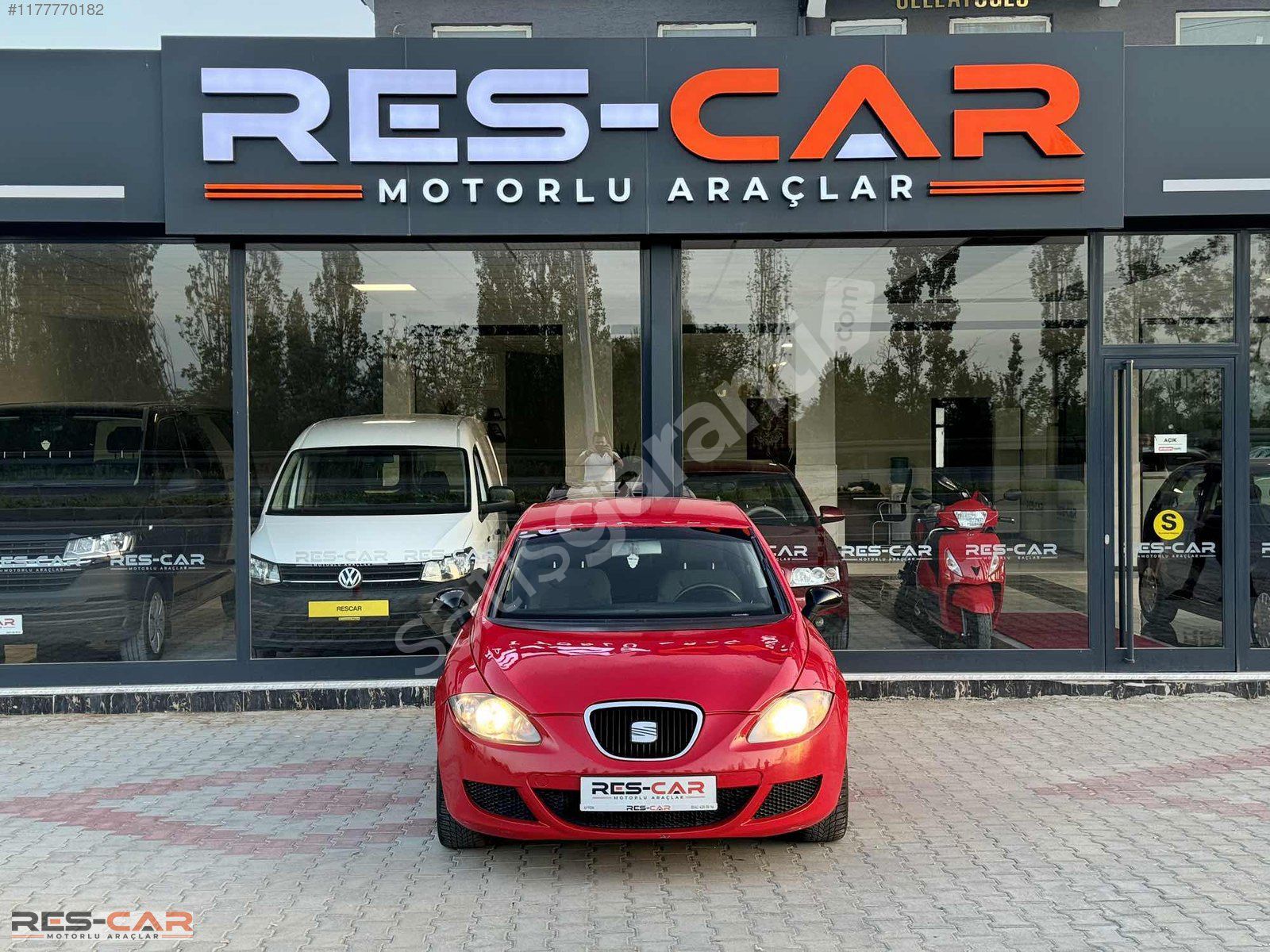 RES-CAR_2006 MODEL SEAT LEON 1.6 STYLANCE UYGUN FİYAT KUSURSUZ