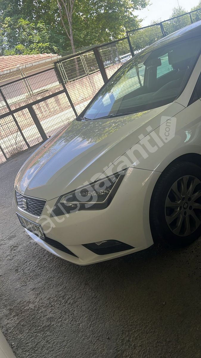 AİLE ARACI HATASIZ BOYASIZ LEON 1.6 TDİ CR STYLE