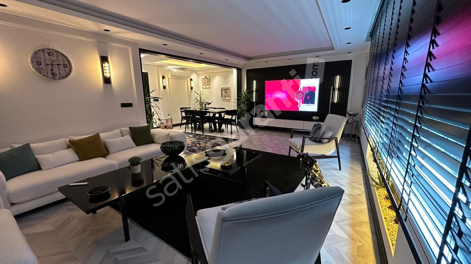 ÖZEL SIFIR 1.SINIF LÜX DEKORLU ACİL SATILIK 4+1