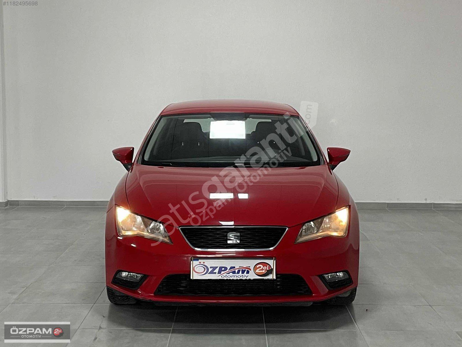 ÖZPAM 2.EL'DEN 2013 SEAT LEON 1.6 TDI S&S CR STYLE 105 BG