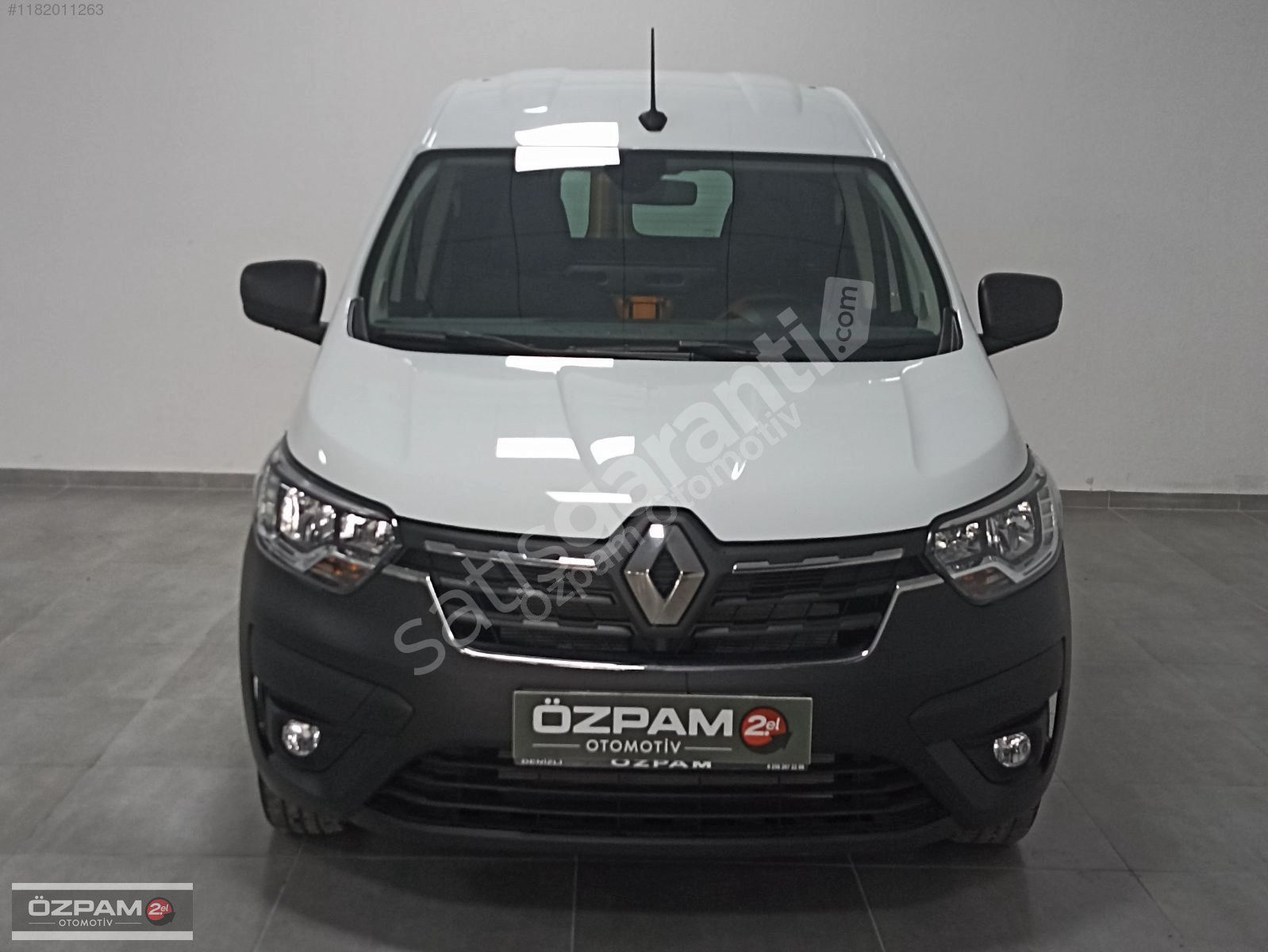 ÖZPAM 2.EL'DEN 2023 RENAULT EXPRESS VAN 1.5 BLUEDCI JOY