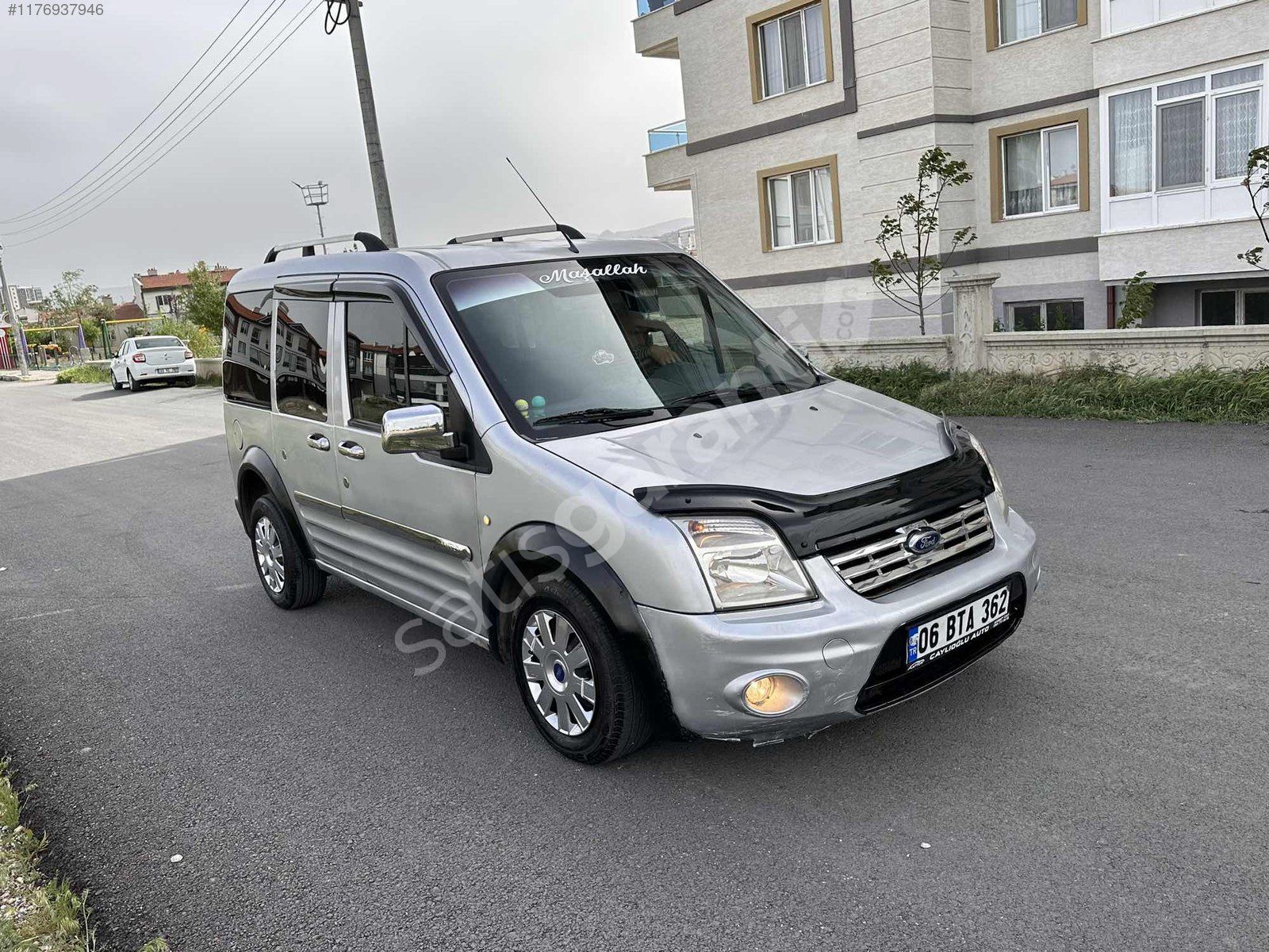 FORD TOURNEO CONNECT 1.8TDCİ DELUXE 36AY KREDİ İMKANI