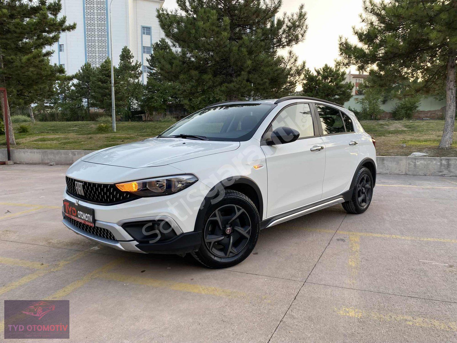 LPGLİ BOYASIZ 2023 CROSS 20 BİN KM 100.YIL K KARTINA 12AY