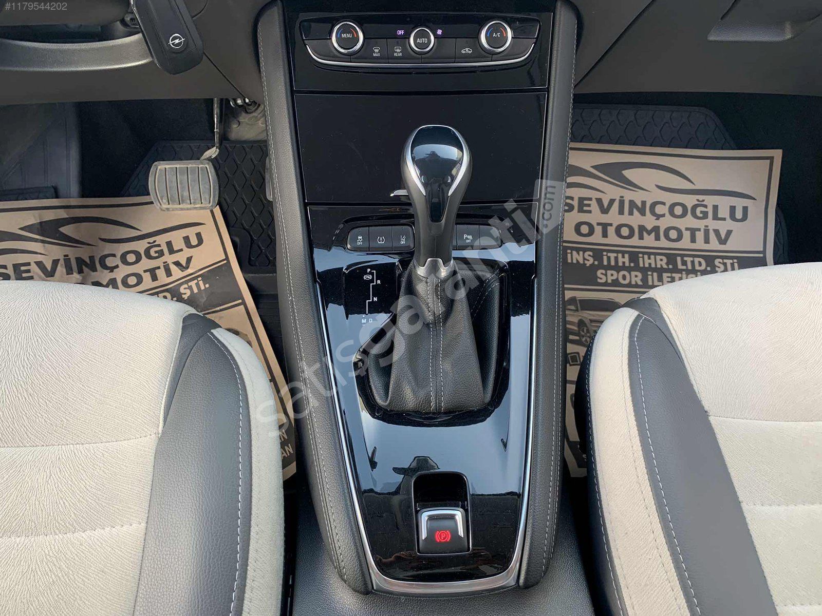 SEVİNÇOĞLUNDAN OPEL GRANDLANT X 1.2TURBO HATAZI 57000 KM DE