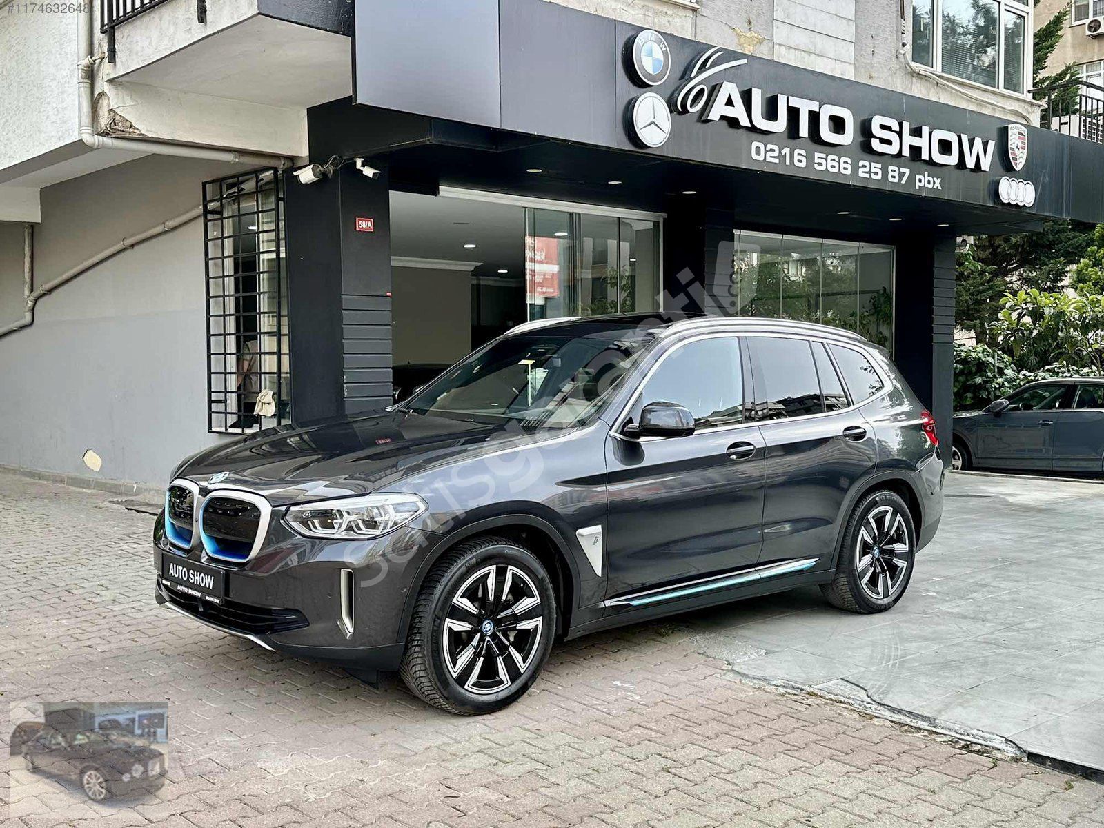 AUTO SHOW_BMW İX3 E DRİVE 30 BAYİ CAM TAVAN TABA DERİ HATASIZ