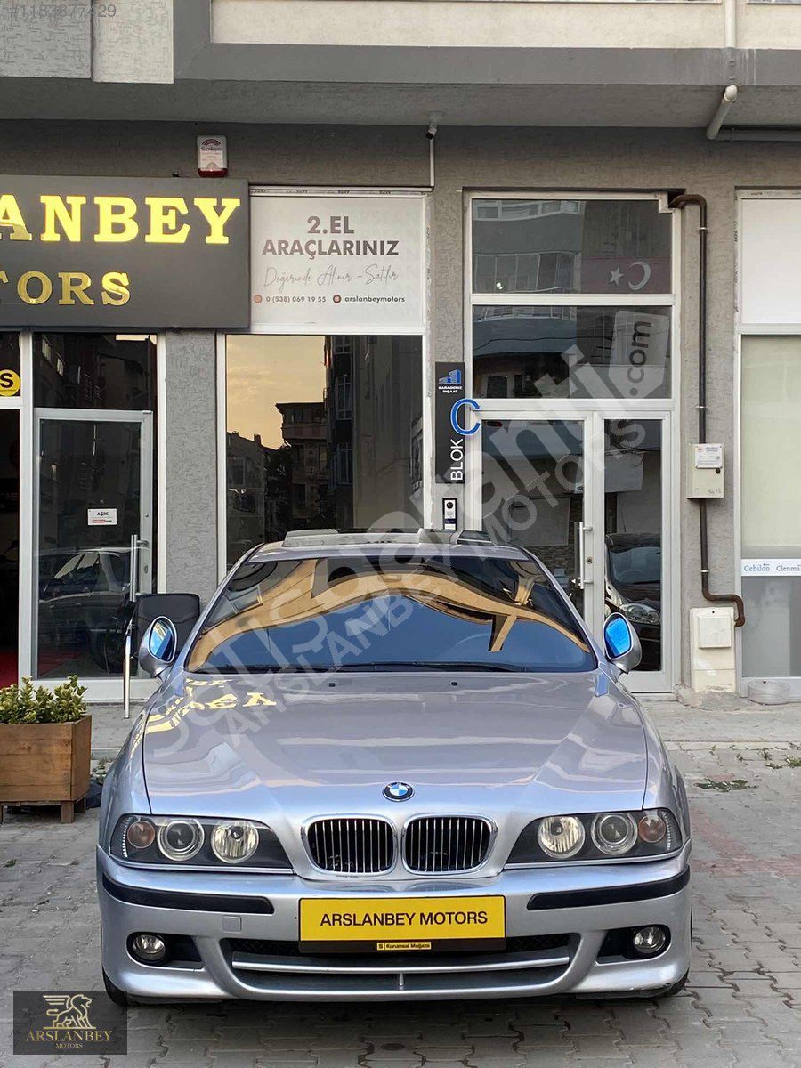 ARSLANBEY'DEN BMW 528İ GERÇEK M SPORT ÇİFT VANUS EN DOLUSU