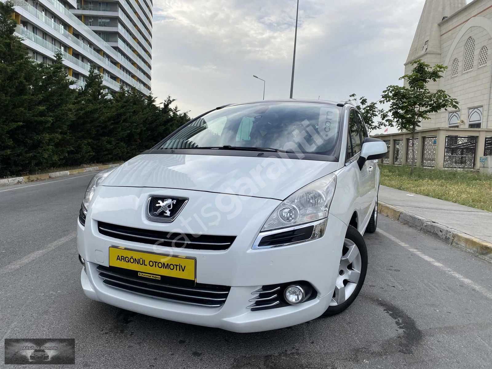 2012 PEUGEOT 5008 1,6 E-HDİ PREMİUM PACK 7 KİŞİLİK OTOMATİK VİT