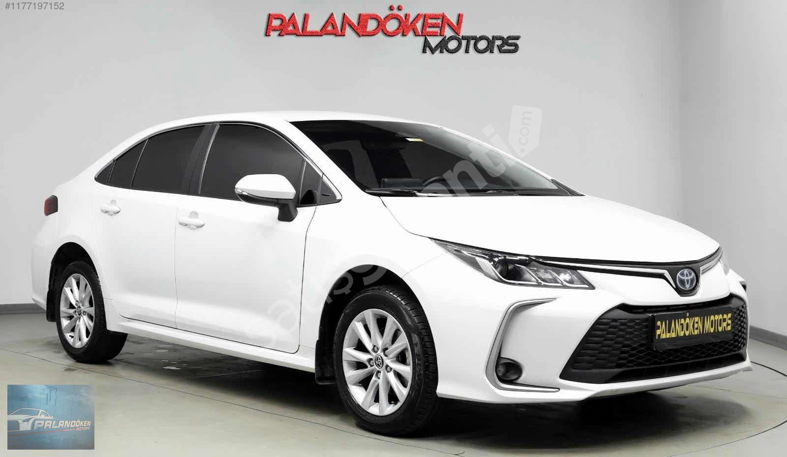 PALANDÖKEN MOTORS'TAN 2023 TOYOTA COROLLA 1.8 HYBRİD DREAM
