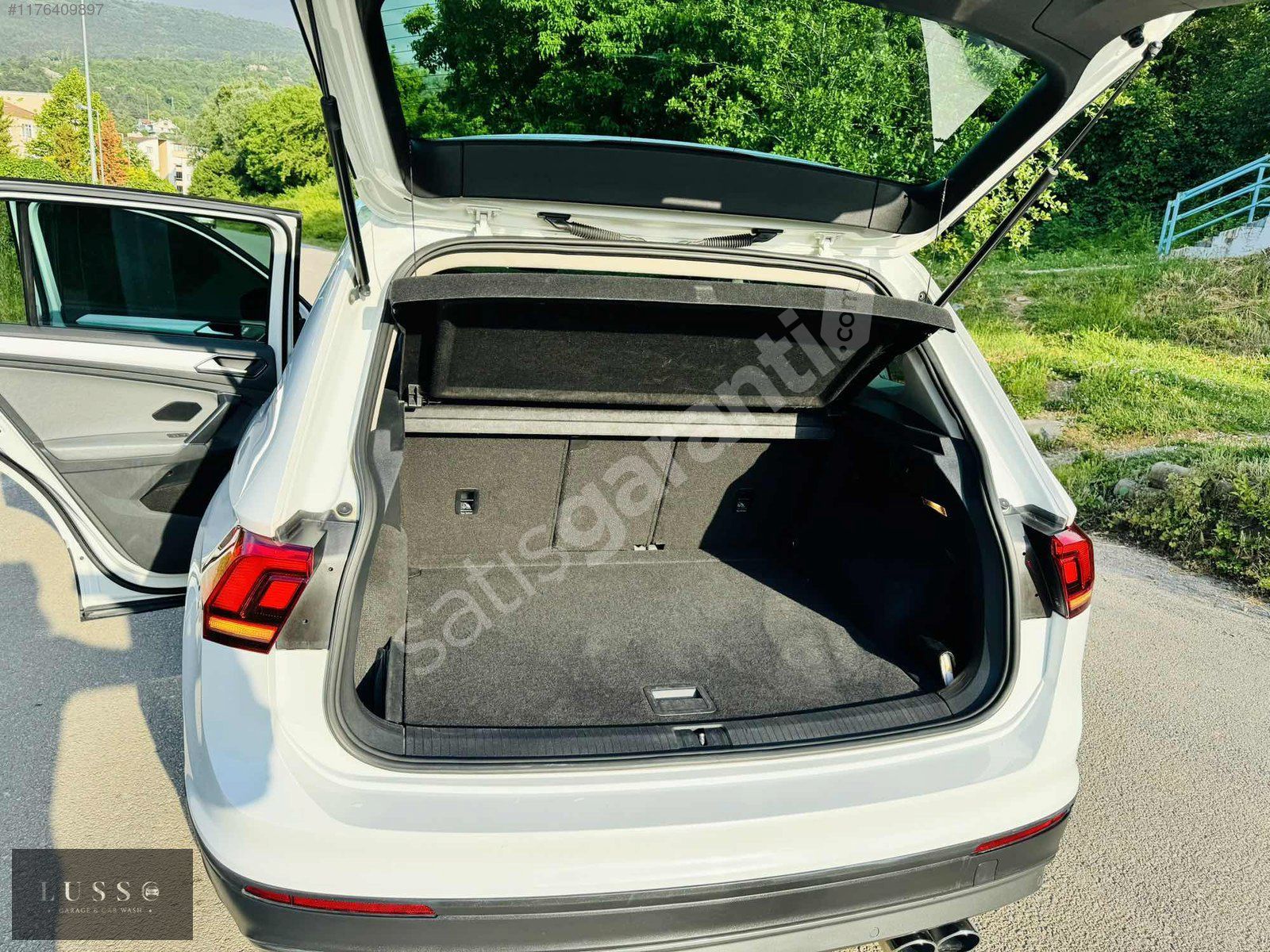 LUSSO GARAJ'dan 4x4 2.0 TDİ CAM TAVANLI TİGUAN HATASIZ