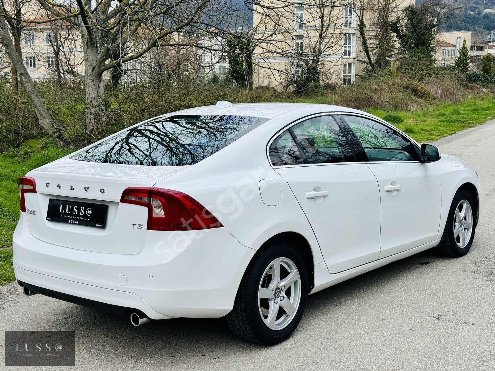 LUSSO GARAJ'dan VOLVO S60 700.000 TL KRDİ